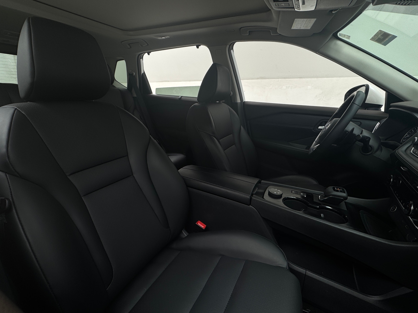 Thumbnail: 2023 Nissan Rogue - 2