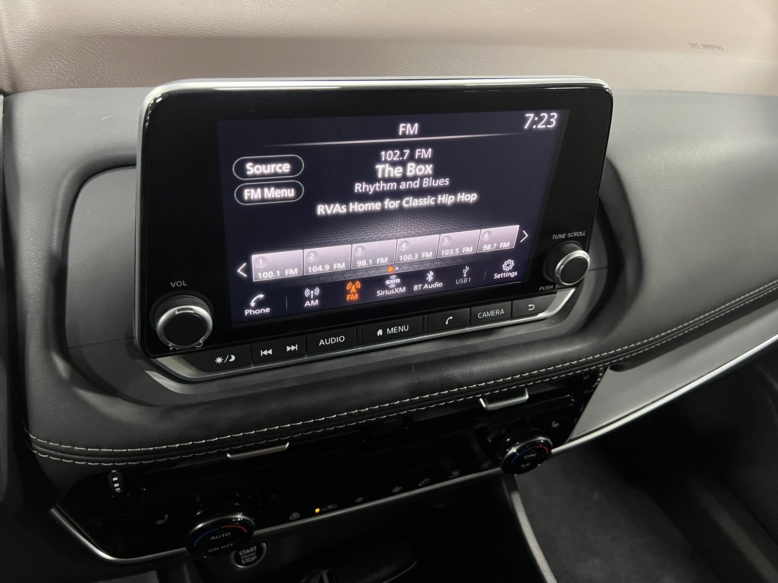 Thumbnail: 2023 Nissan Rogue - 4