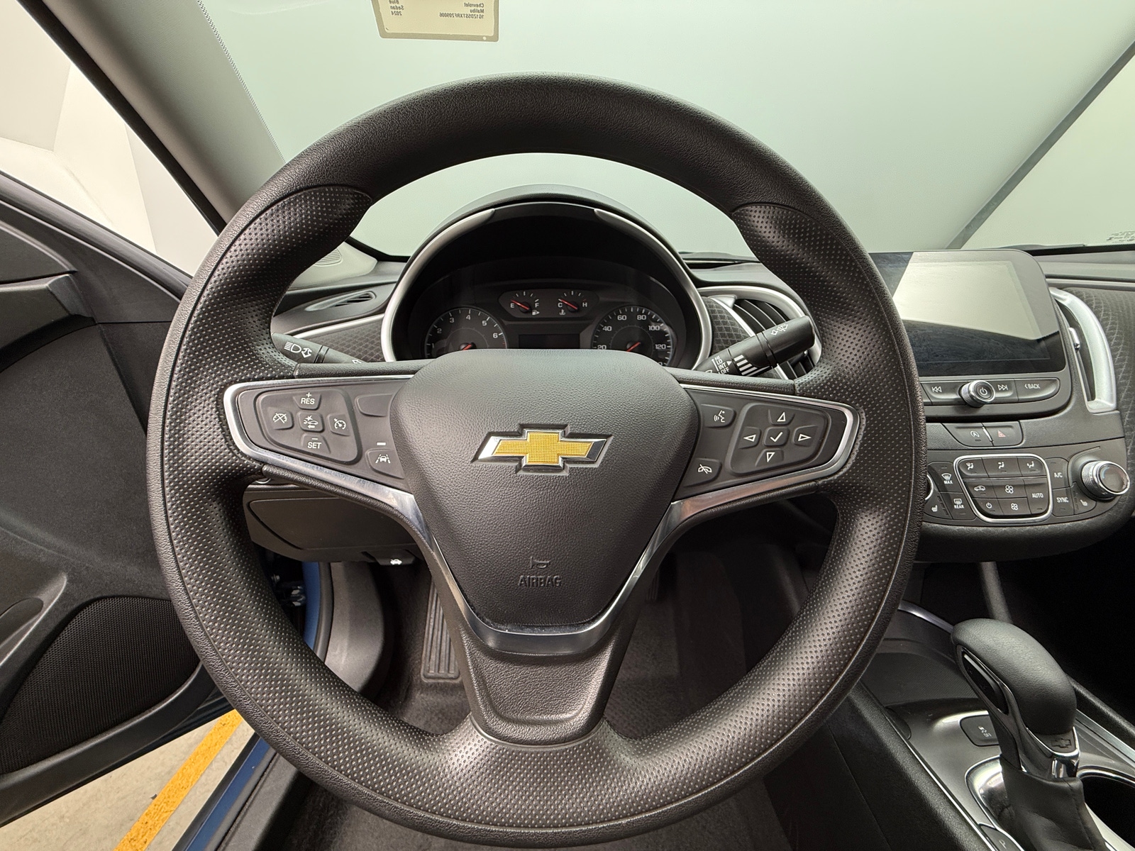 Thumbnail: 2024 Chevrolet Malibu - 5