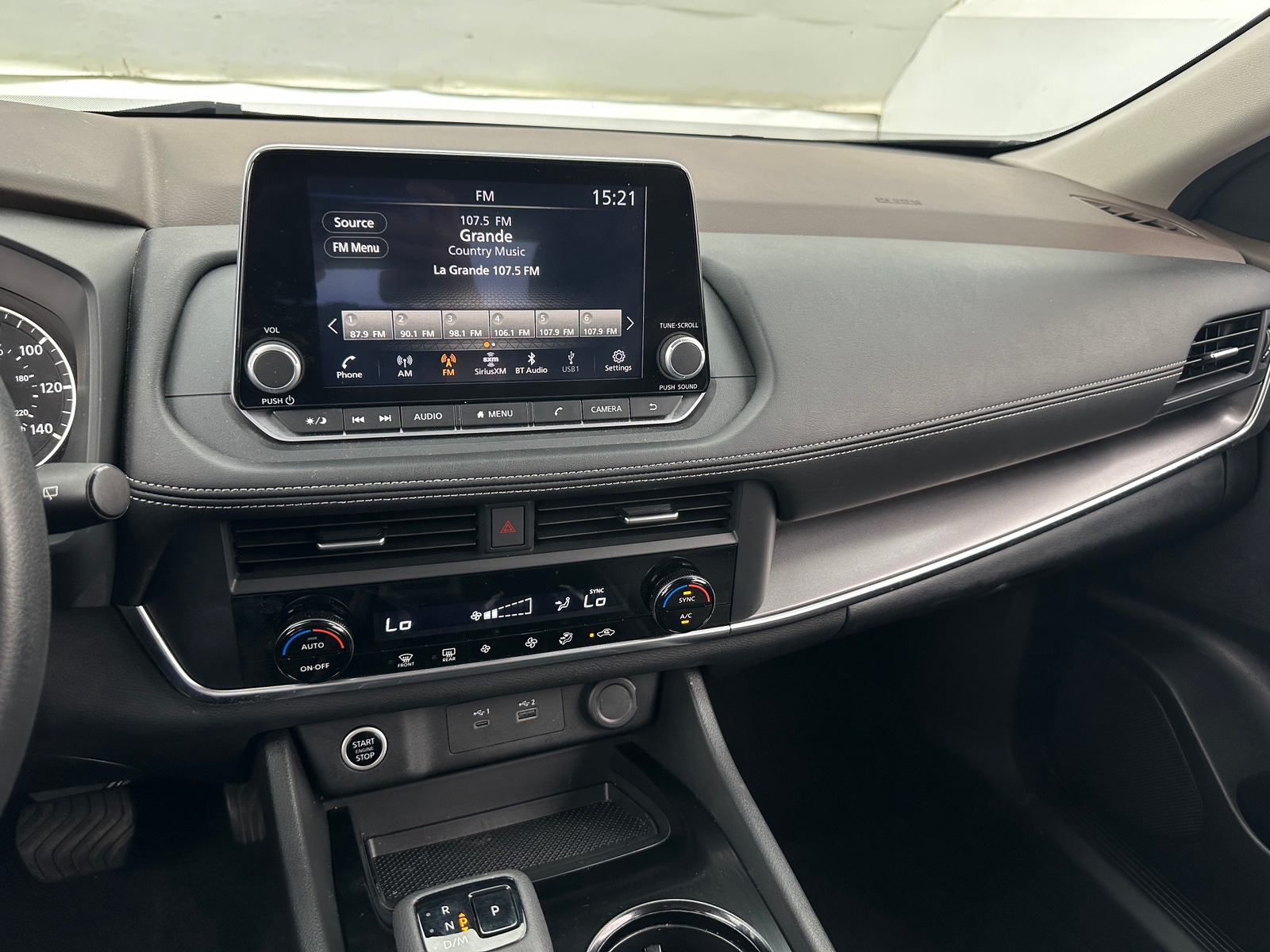 Thumbnail: 2023 Nissan Rogue - 4