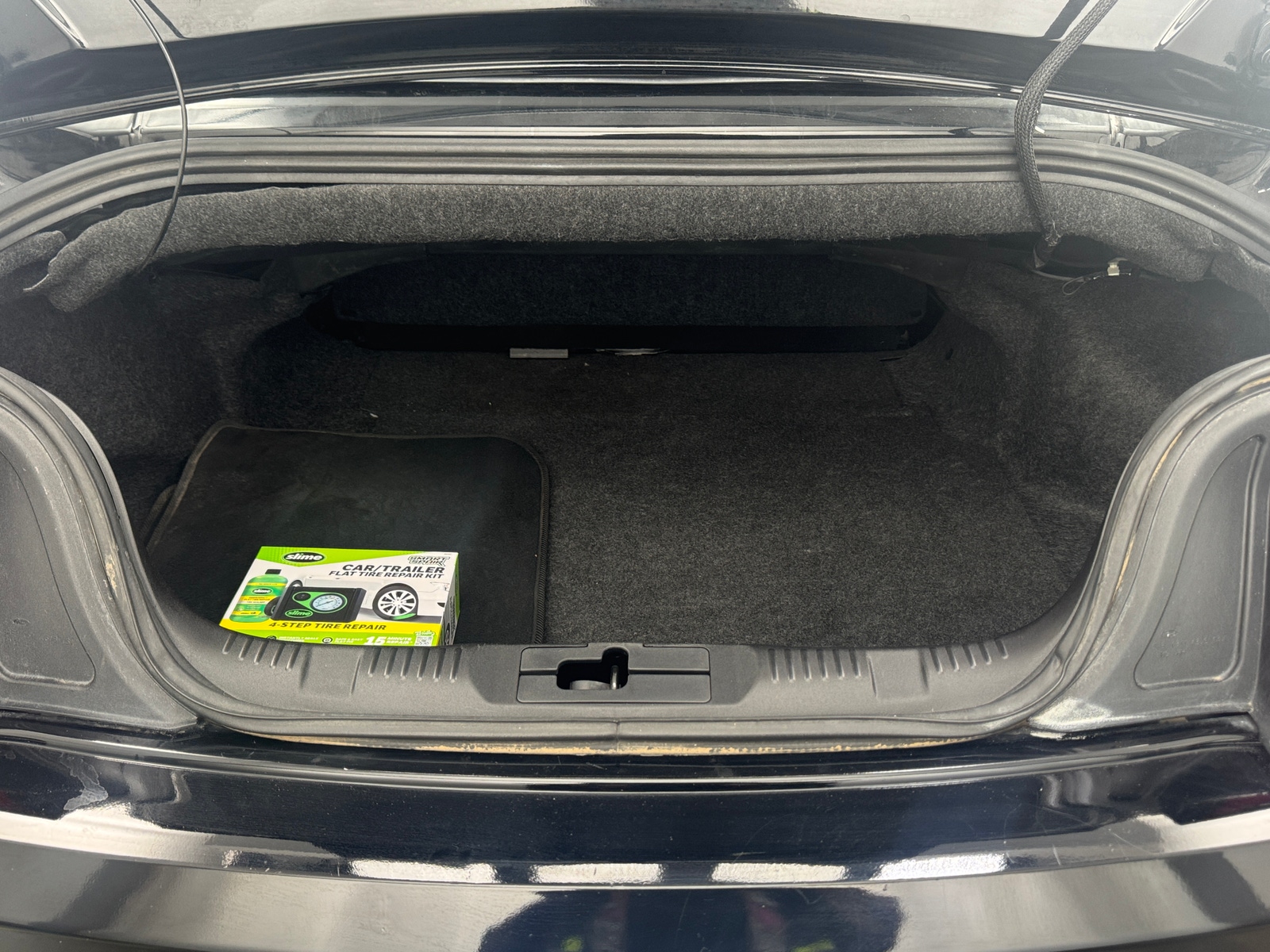 Thumbnail: 2022 Ford Mustang - 6