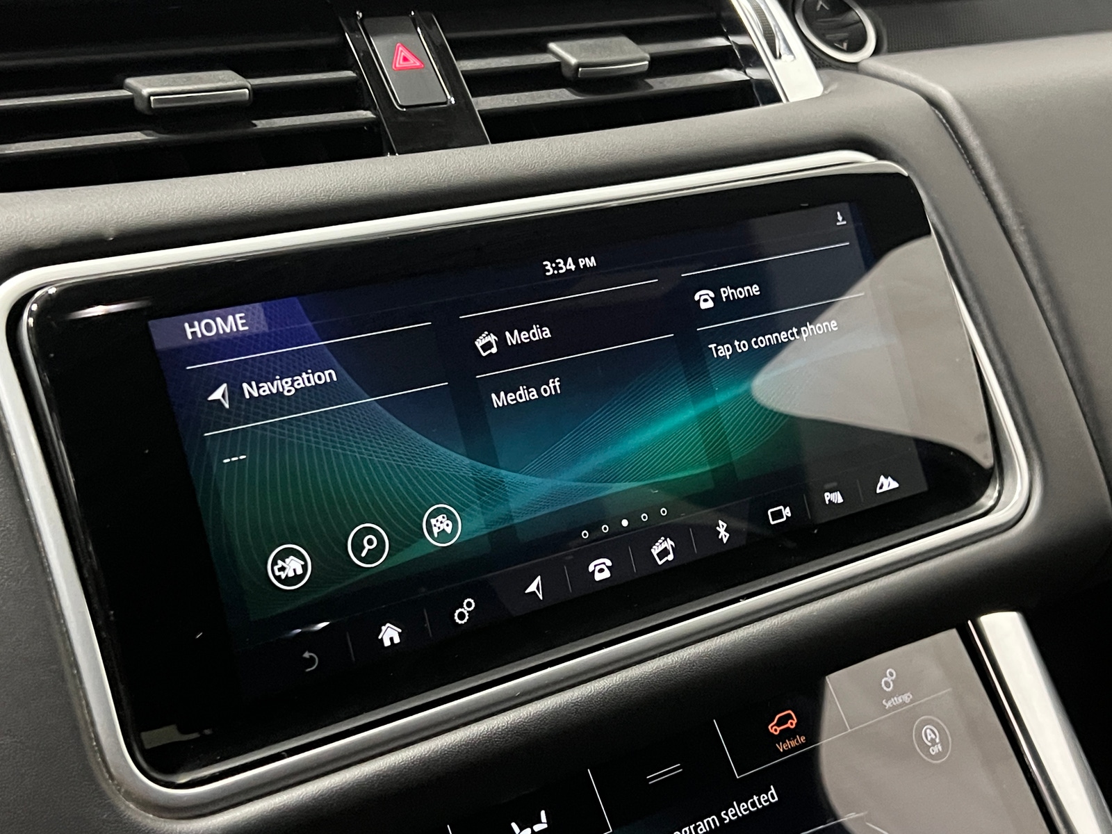 Thumbnail: 2018 Land Rover Range Rover Sport - 3