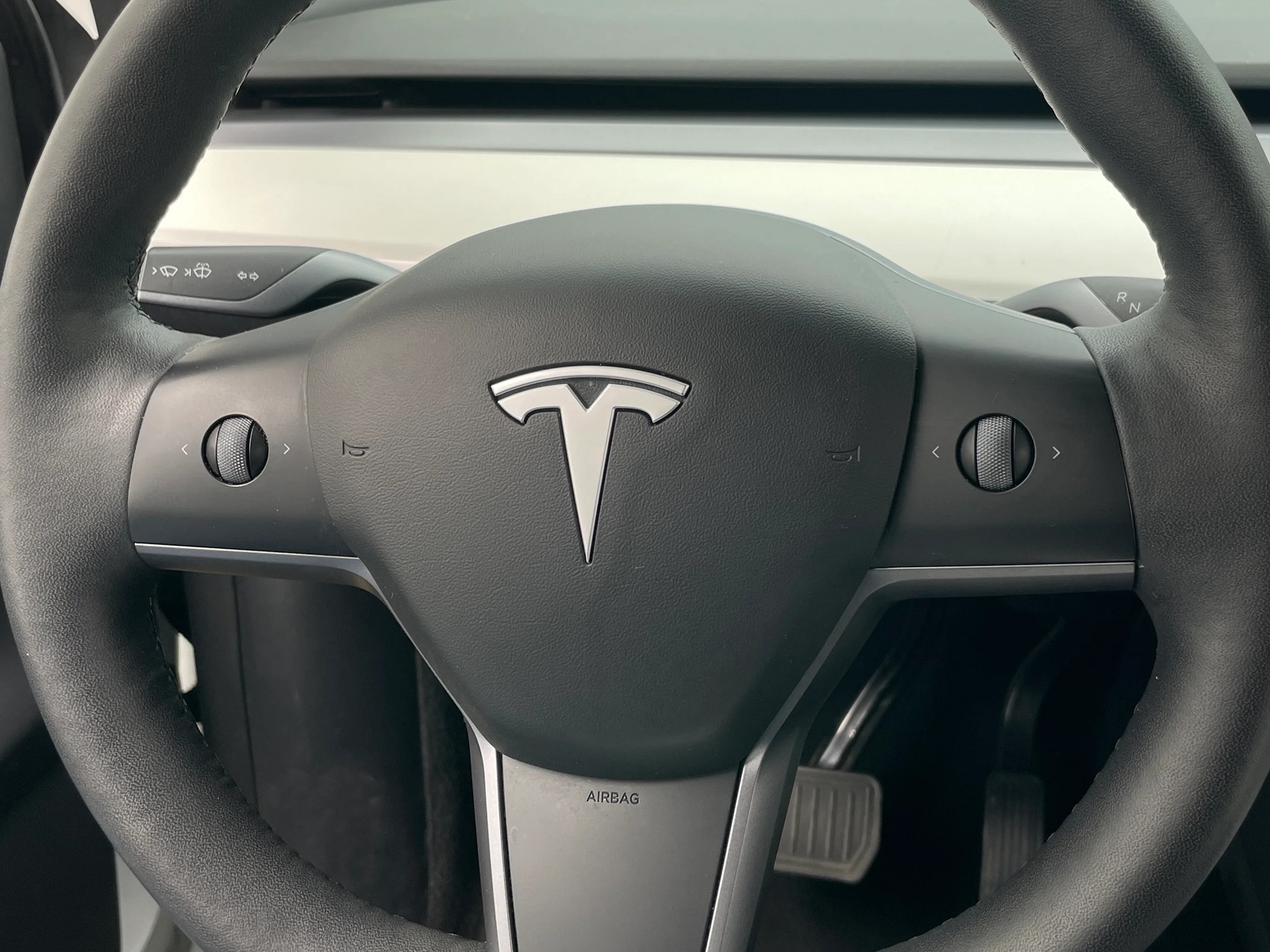Thumbnail: 2021 Tesla Model Y - 4