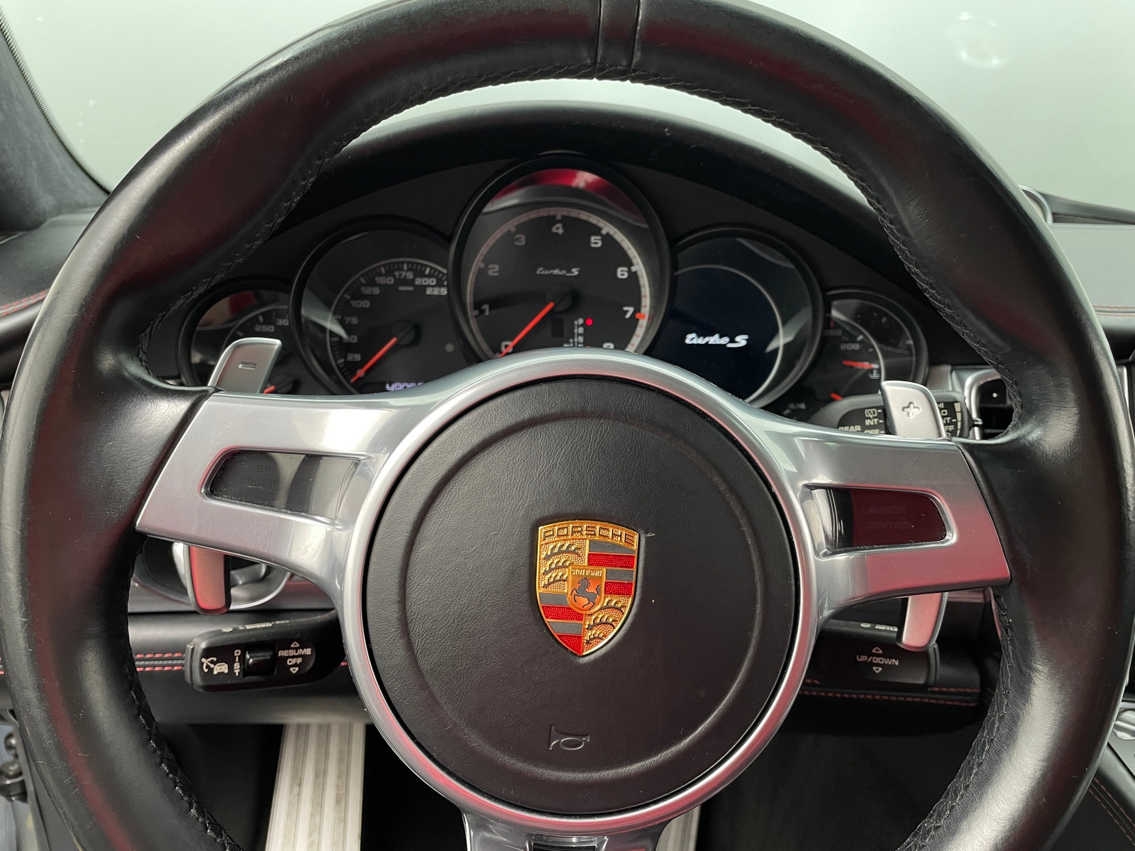 Thumbnail: 2016 Porsche Panamera - 4