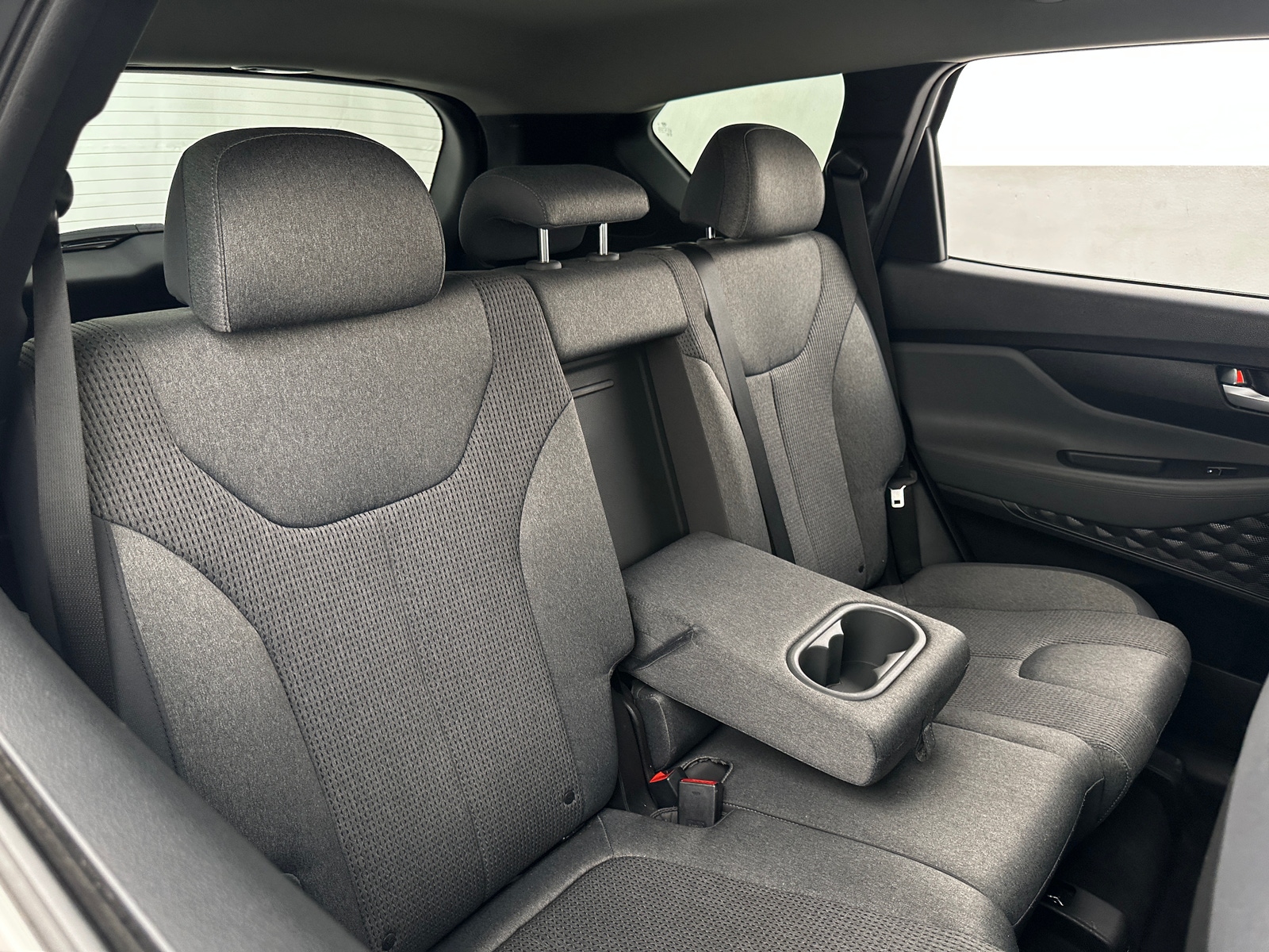 Thumbnail: 2021 Hyundai Santa Fe - 6