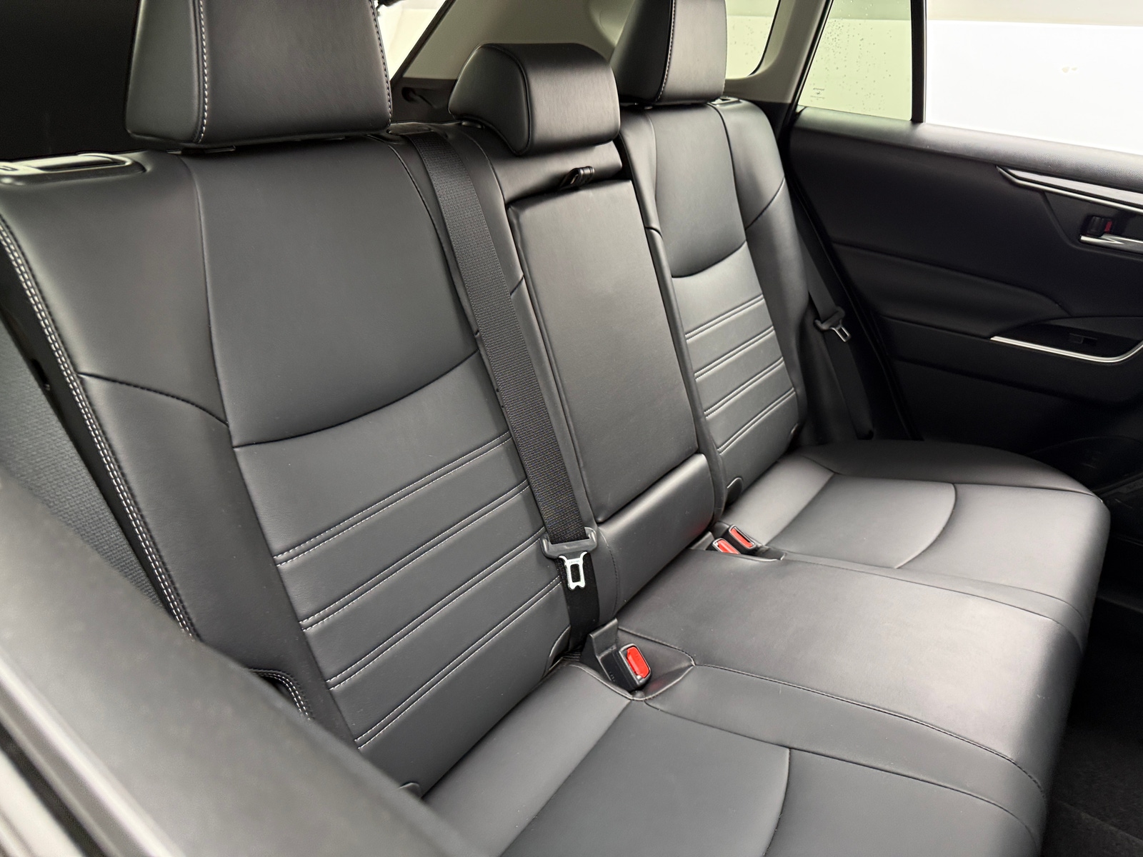 Thumbnail: 2022 Toyota RAV4 - 5