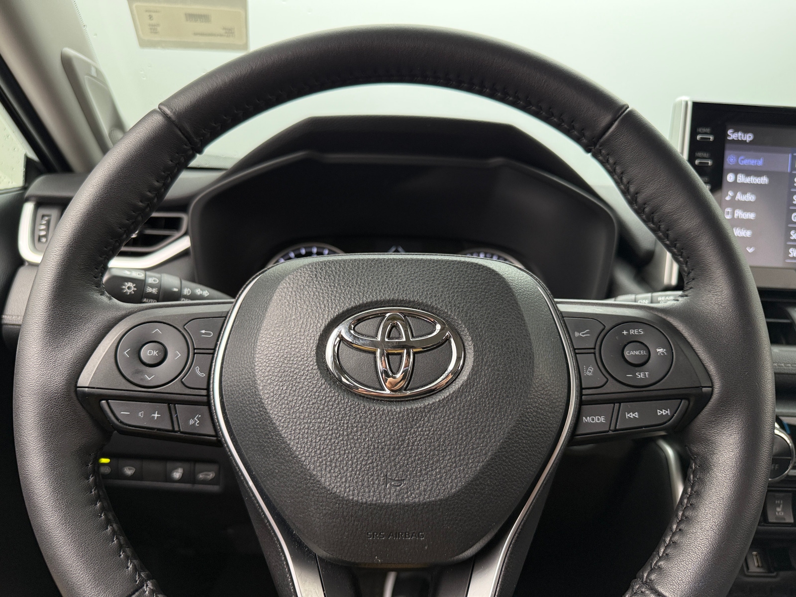 Thumbnail: 2022 Toyota RAV4 - 4