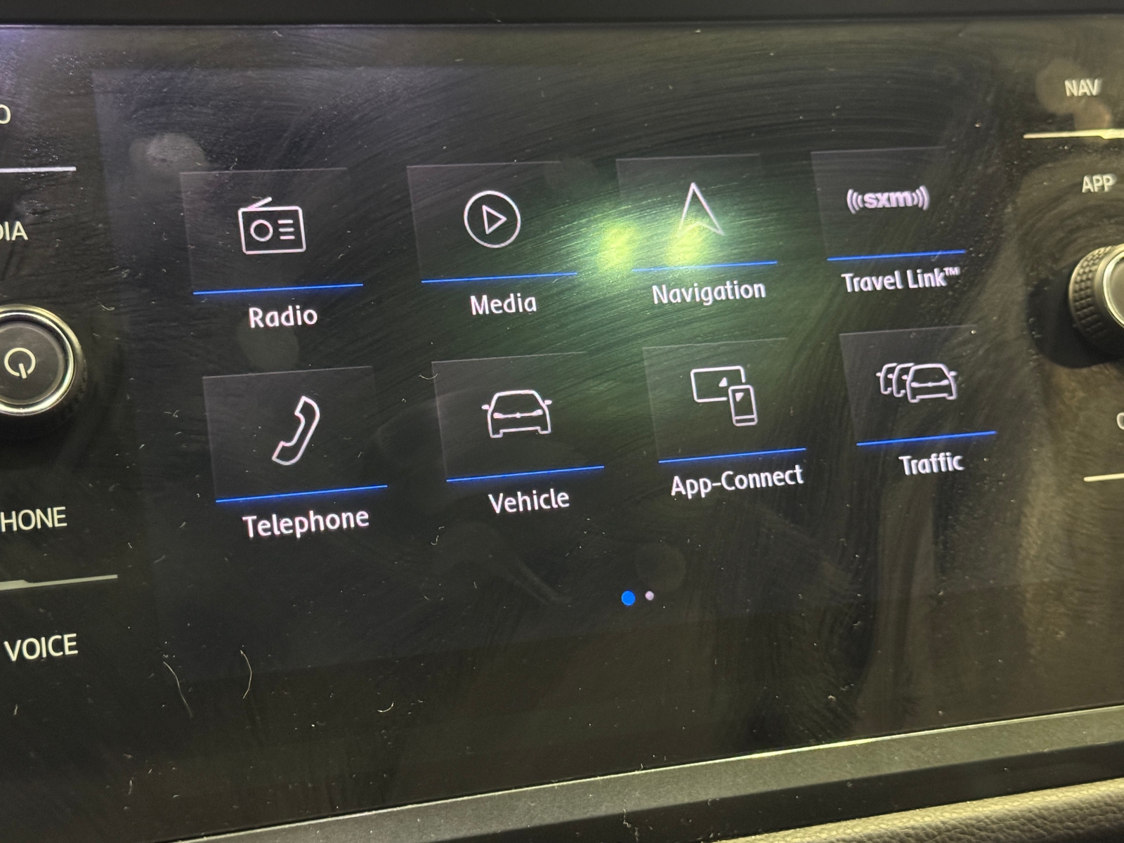 Thumbnail: 2020 Volkswagen Tiguan - 3