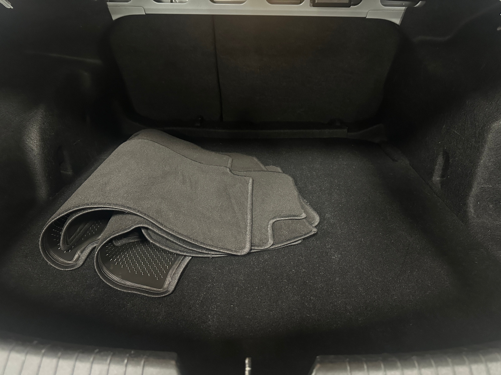 Thumbnail: 2023 Chevrolet Malibu - 7