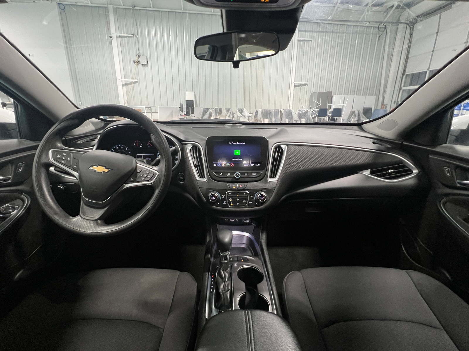 Thumbnail: 2023 Chevrolet Malibu - 3