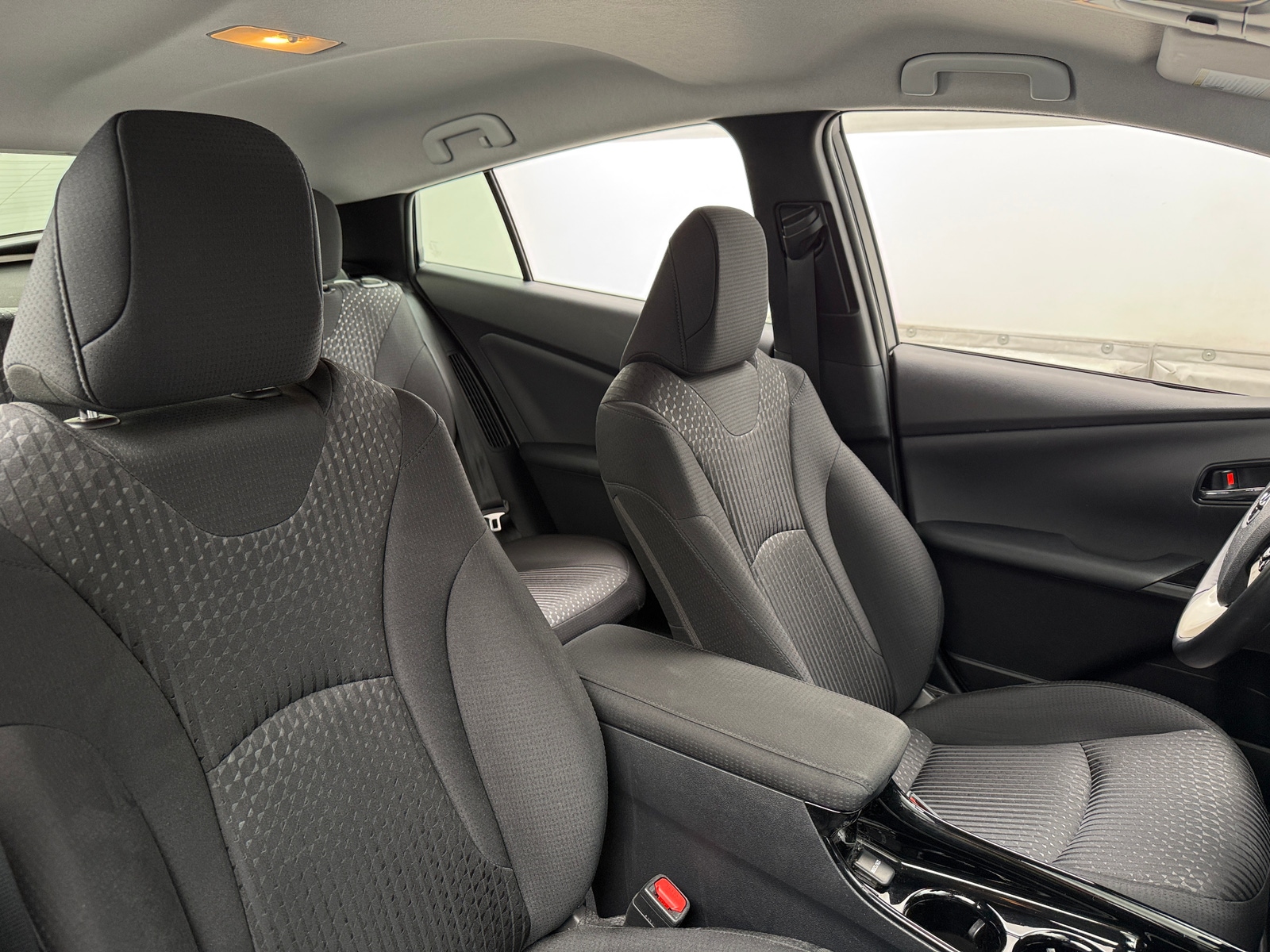 Thumbnail: 2018 Toyota Prius Prime - 2