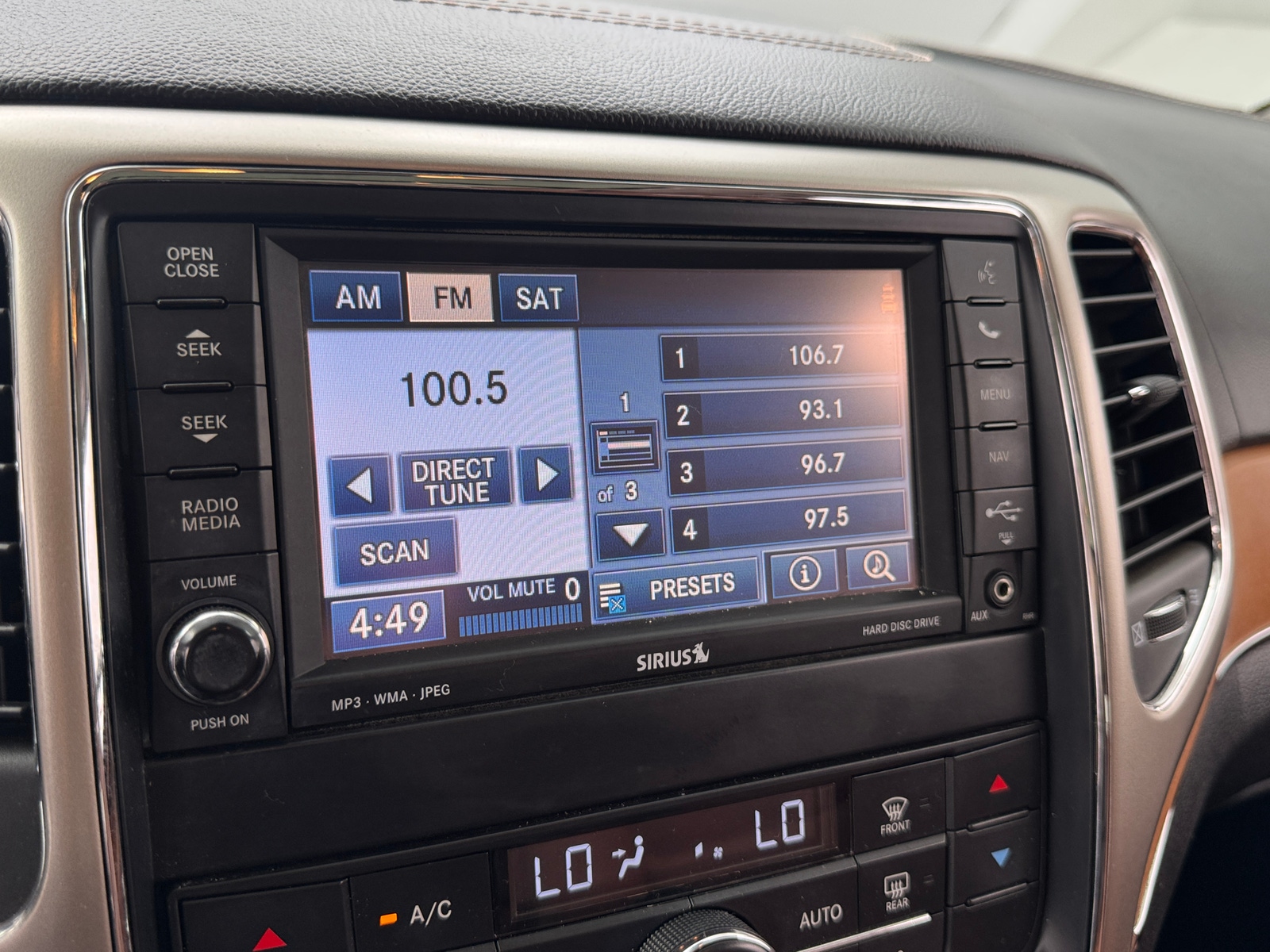 Thumbnail: 2013 Jeep Grand Cherokee - 3