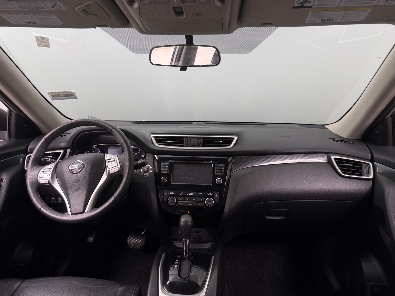 Thumbnail: 2016 Nissan Rogue - 3