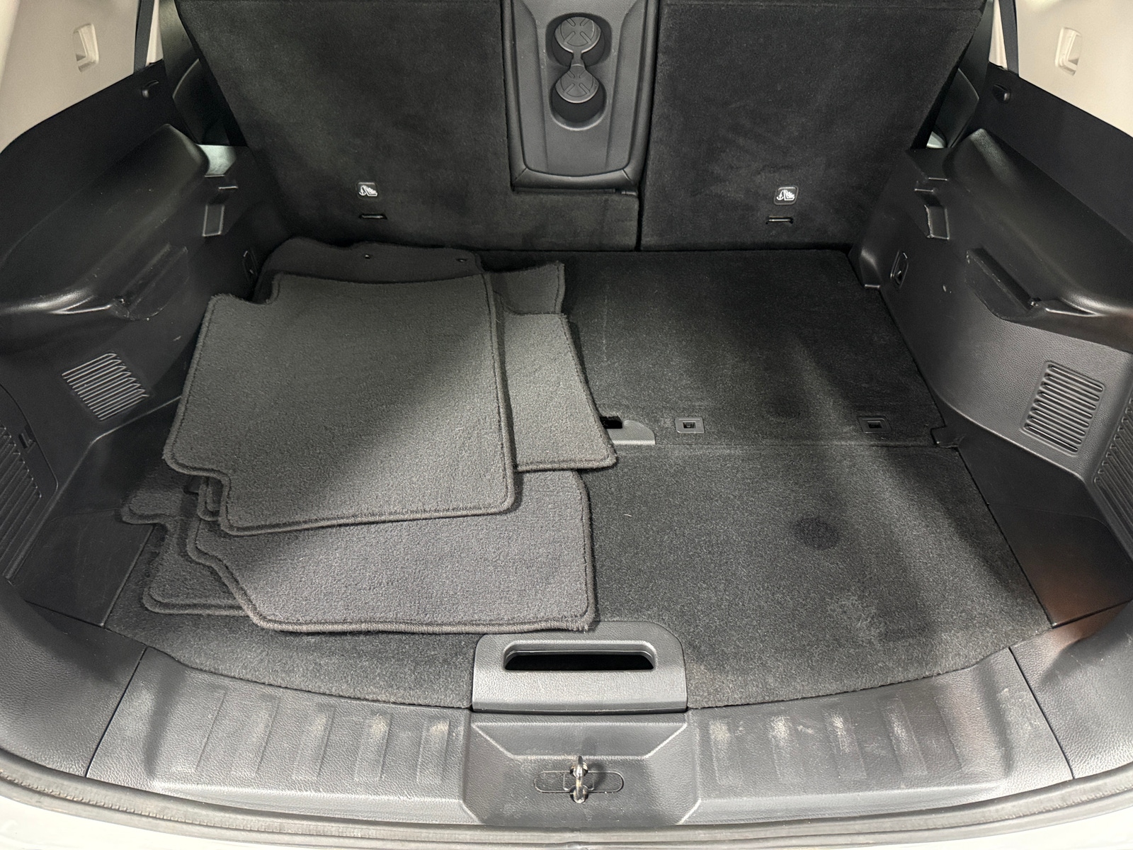 Thumbnail: 2016 Nissan Rogue - 7