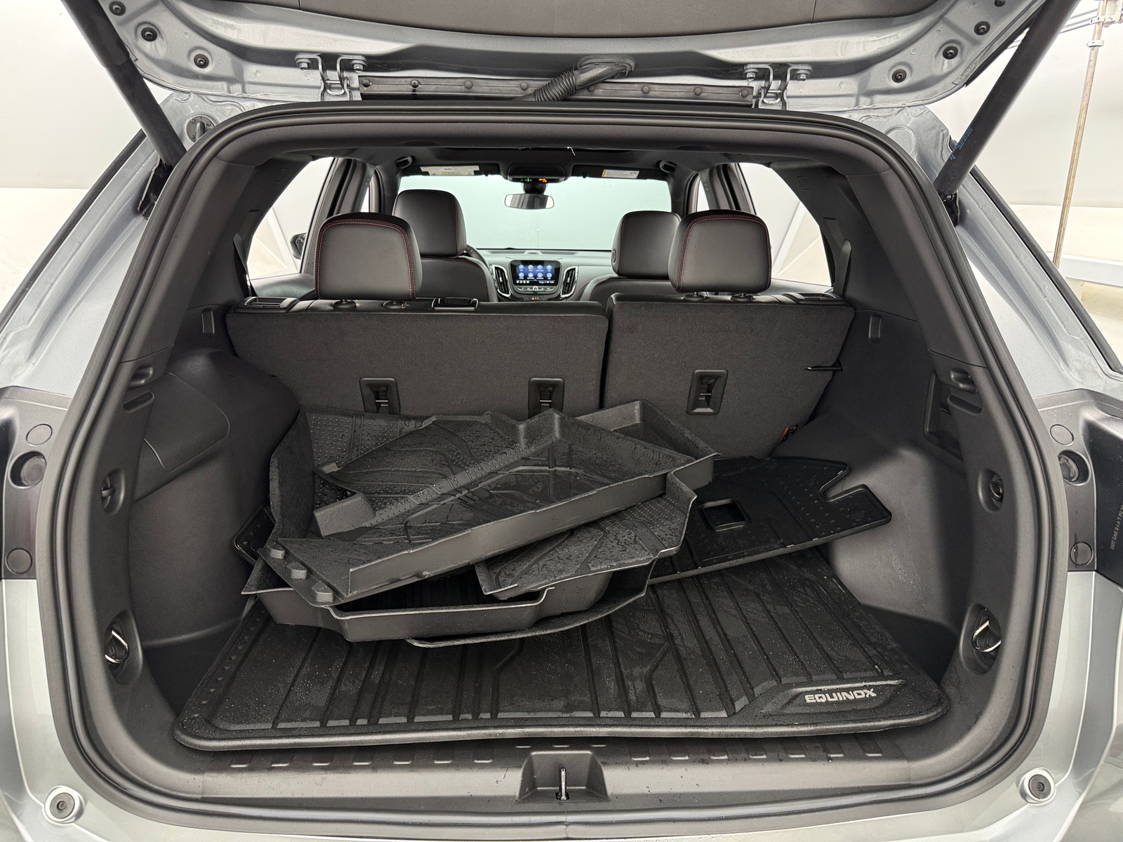 Thumbnail: 2023 Chevrolet Equinox - 6