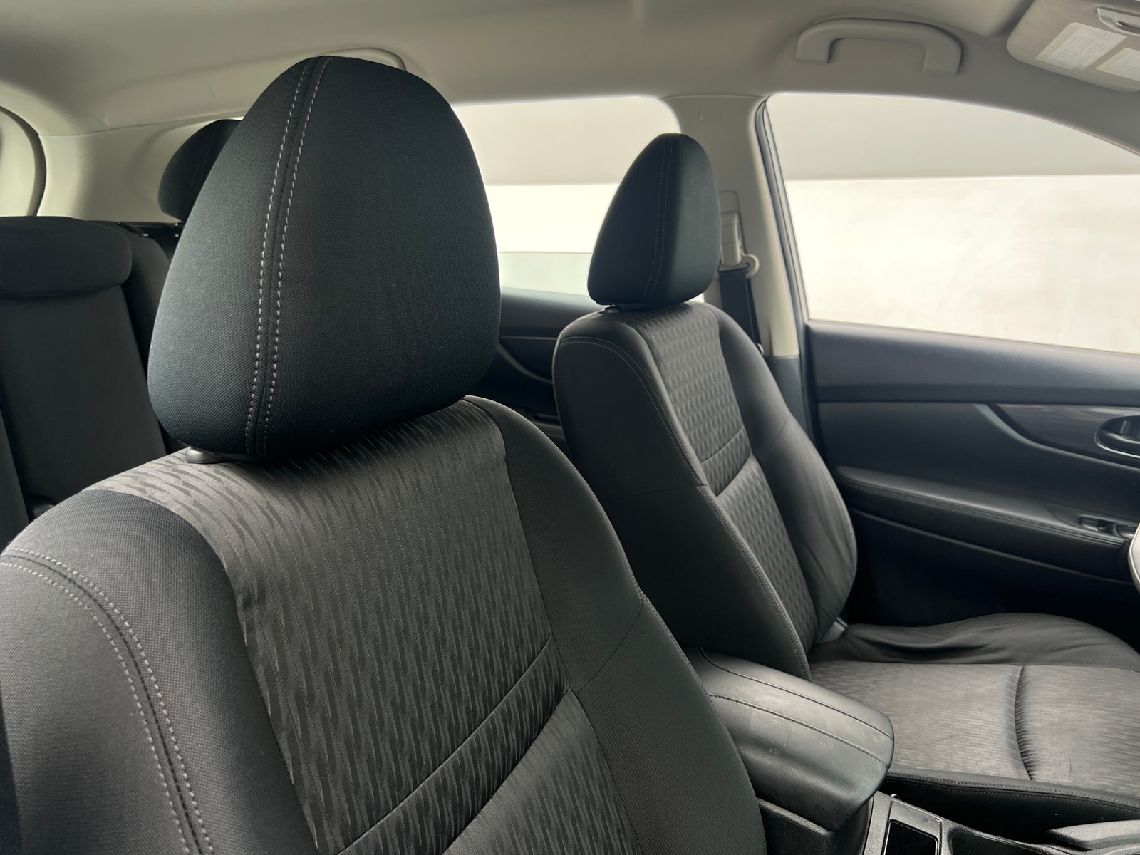 Thumbnail: 2020 Nissan Rogue - 2