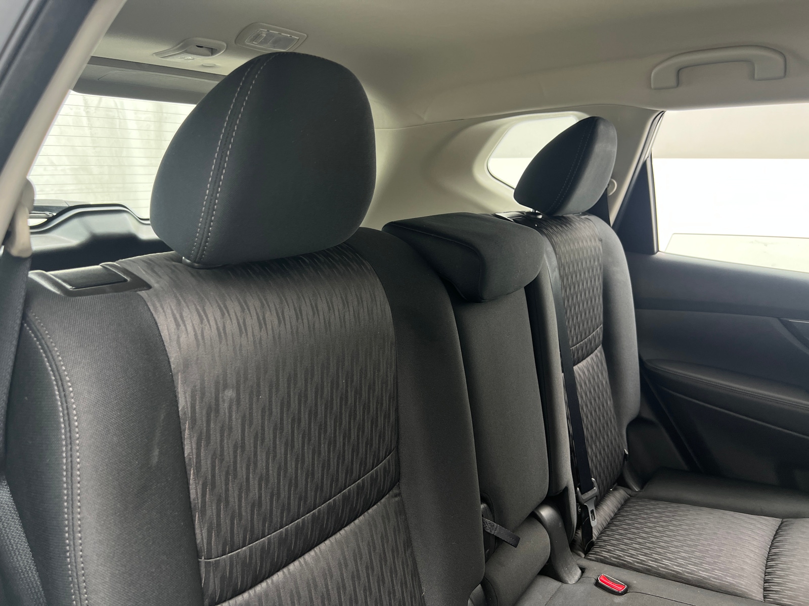 Thumbnail: 2020 Nissan Rogue - 6