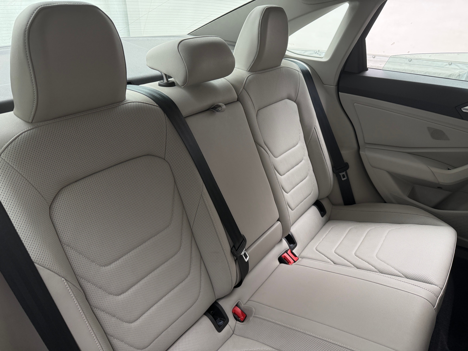 Thumbnail: 2020 Volkswagen Jetta - 5