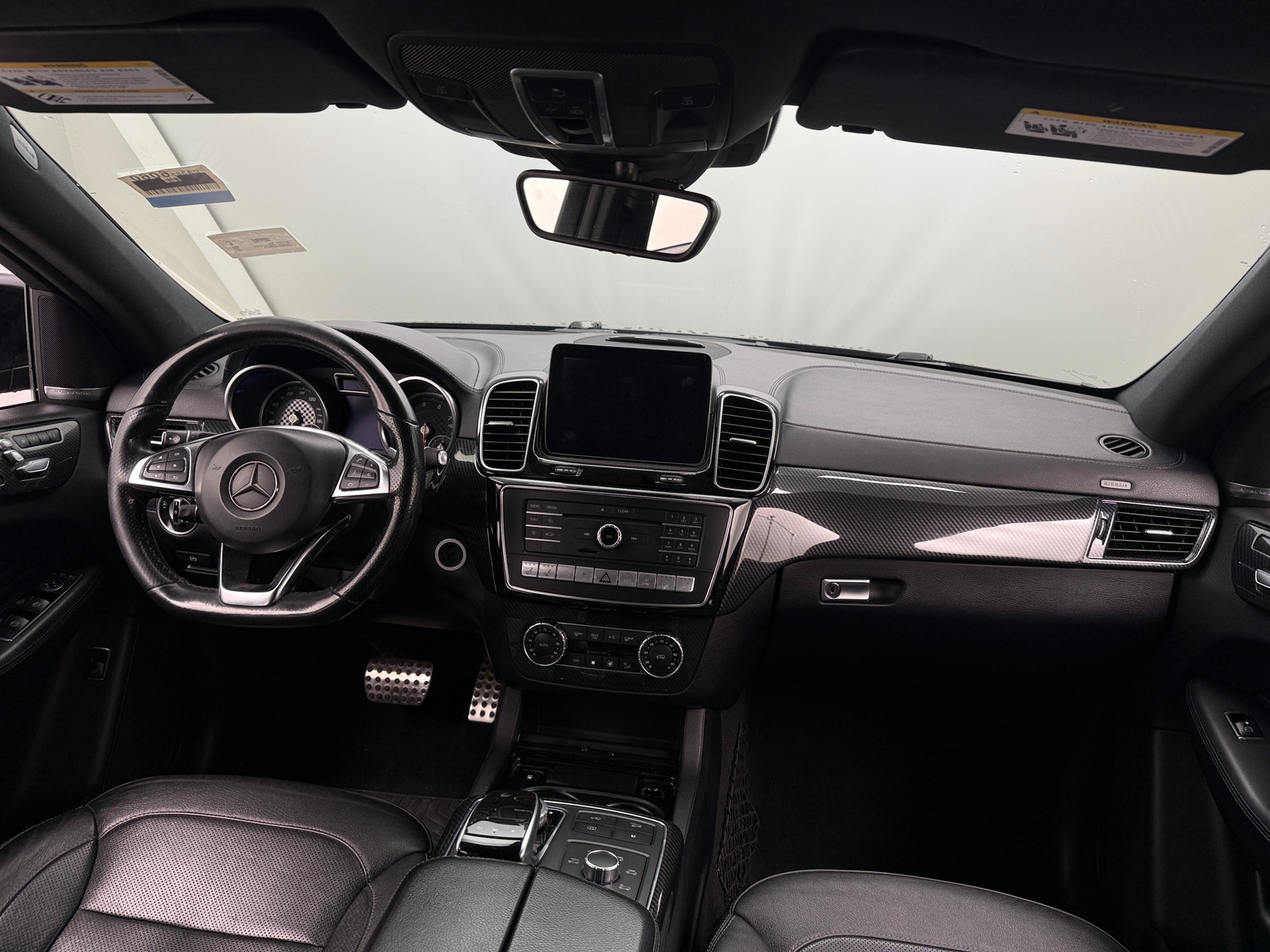 Thumbnail: 2017 Mercedes-Benz GLE - 2