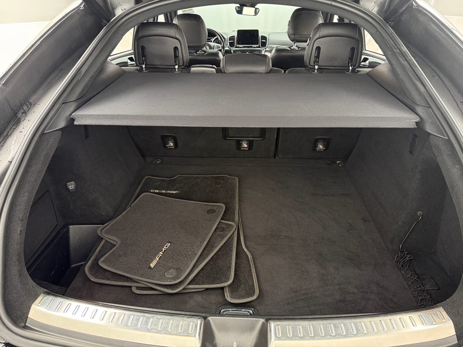 Thumbnail: 2017 Mercedes-Benz GLE - 6