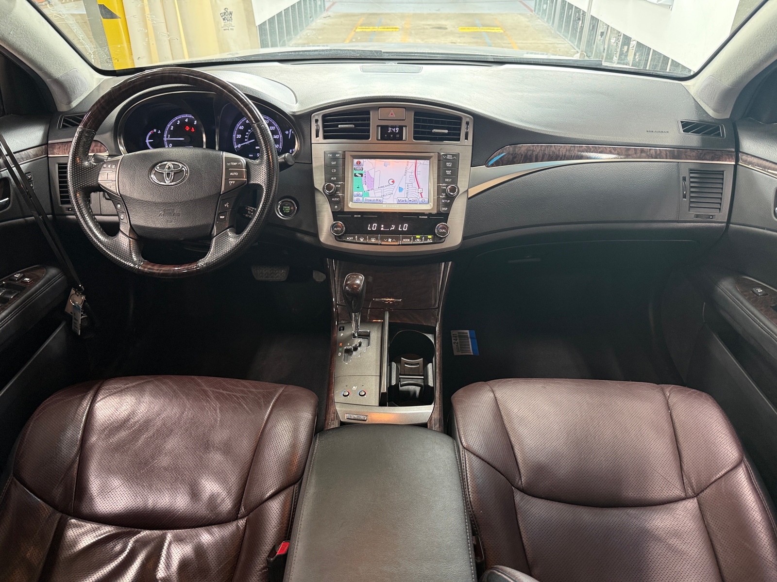 Thumbnail: 2012 Toyota Avalon - 2