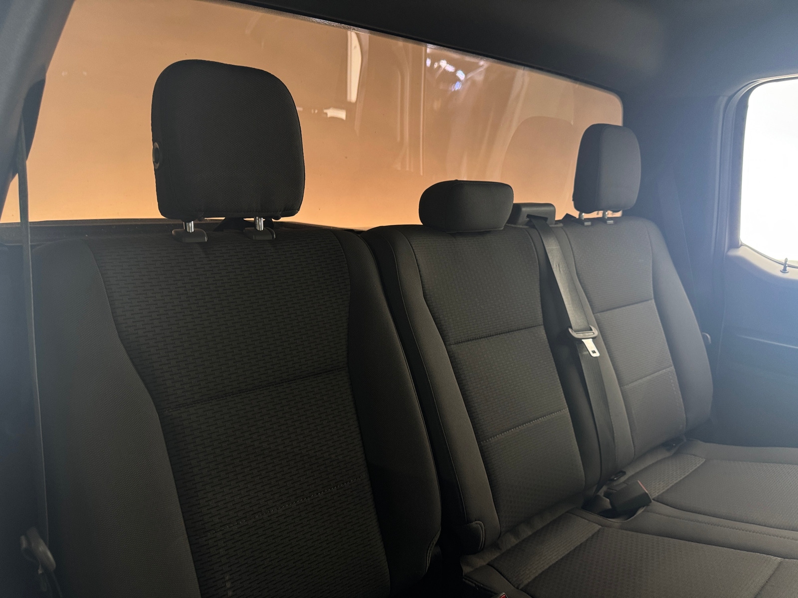 Thumbnail: 2018 Ford Econoline - 6