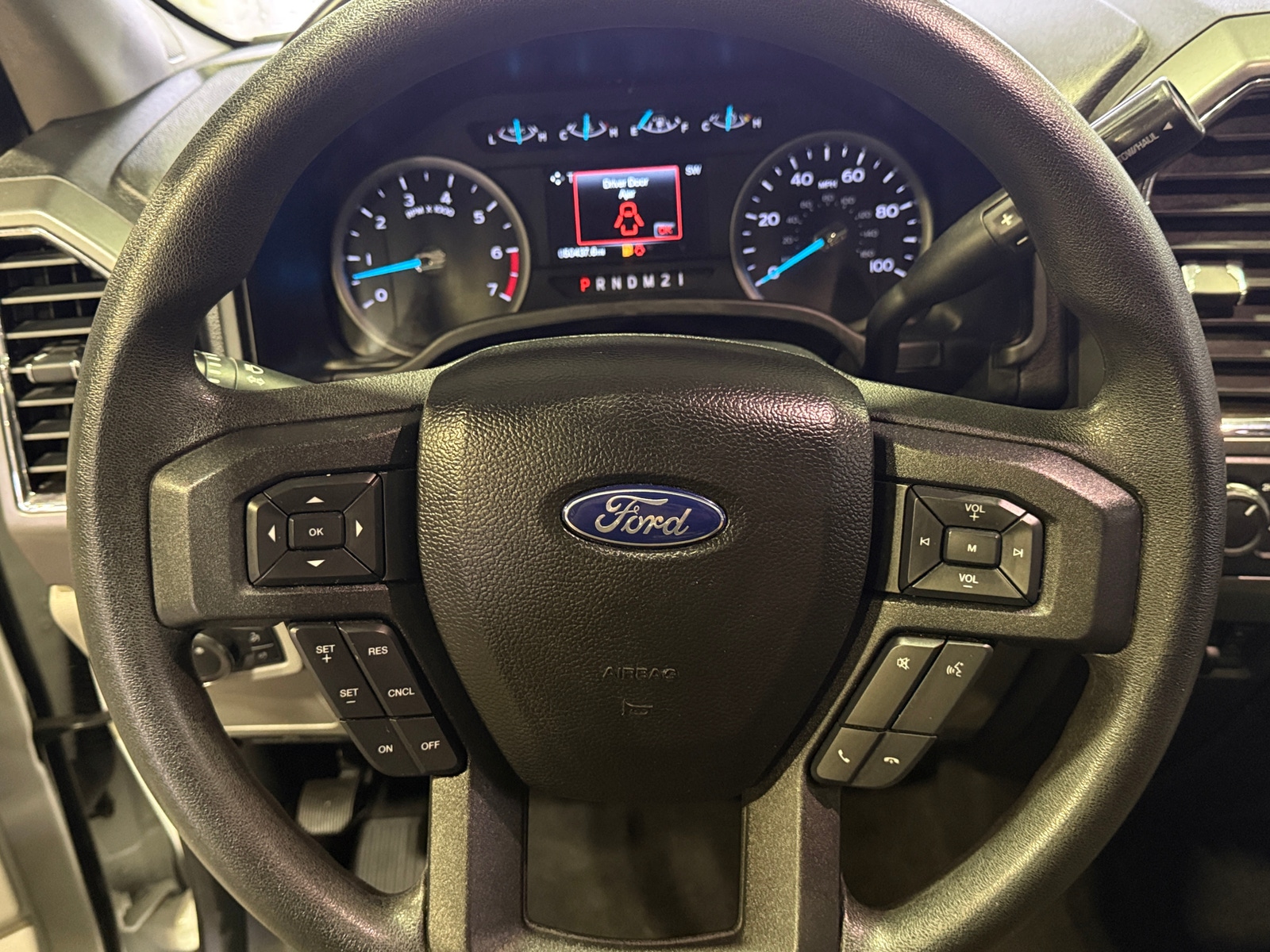 Thumbnail: 2018 Ford Econoline - 5