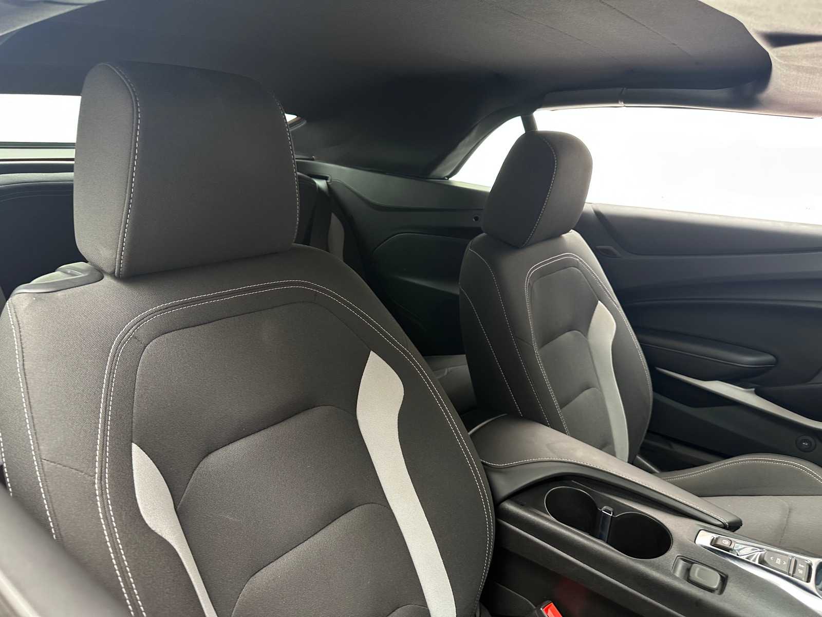 Thumbnail: 2022 Chevrolet Camaro - 2