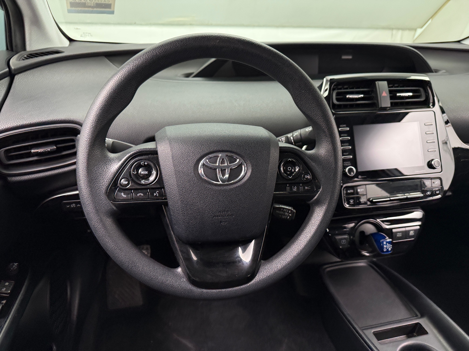 Thumbnail: 2022 Toyota Prius - 5