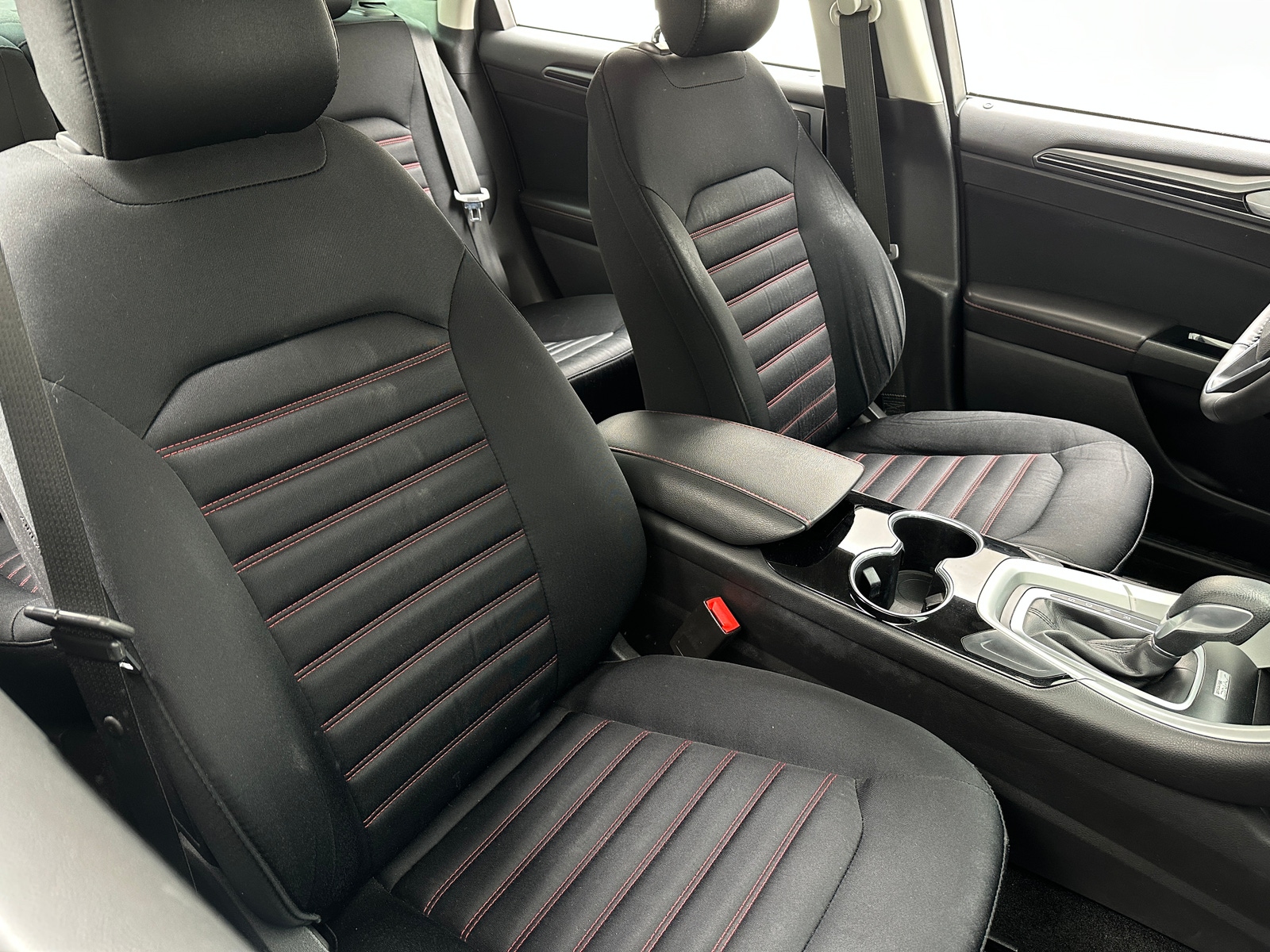 Thumbnail: 2015 Ford Fusion - 2