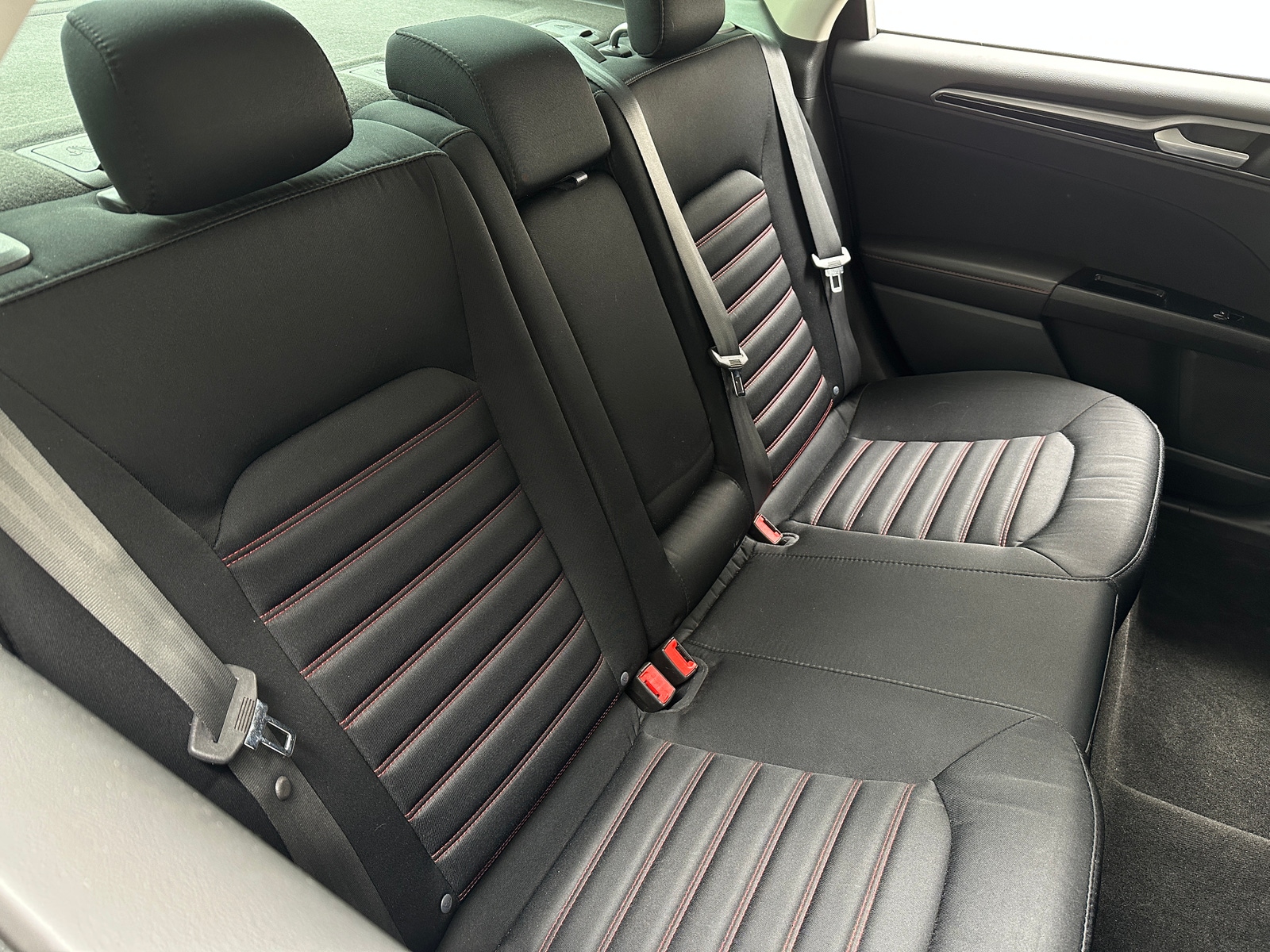 Thumbnail: 2015 Ford Fusion - 6