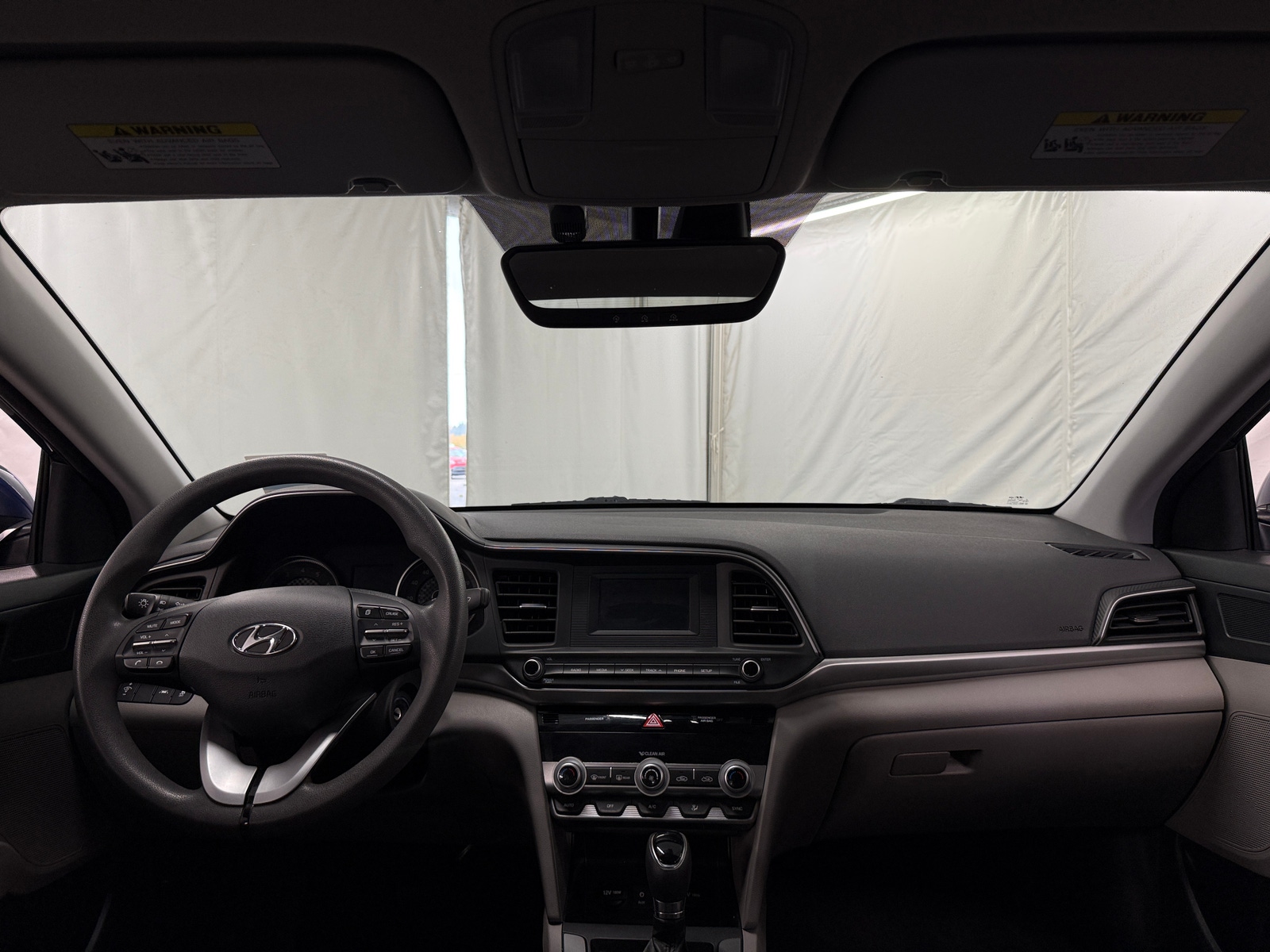 Thumbnail: 2020 Hyundai Elantra - 3