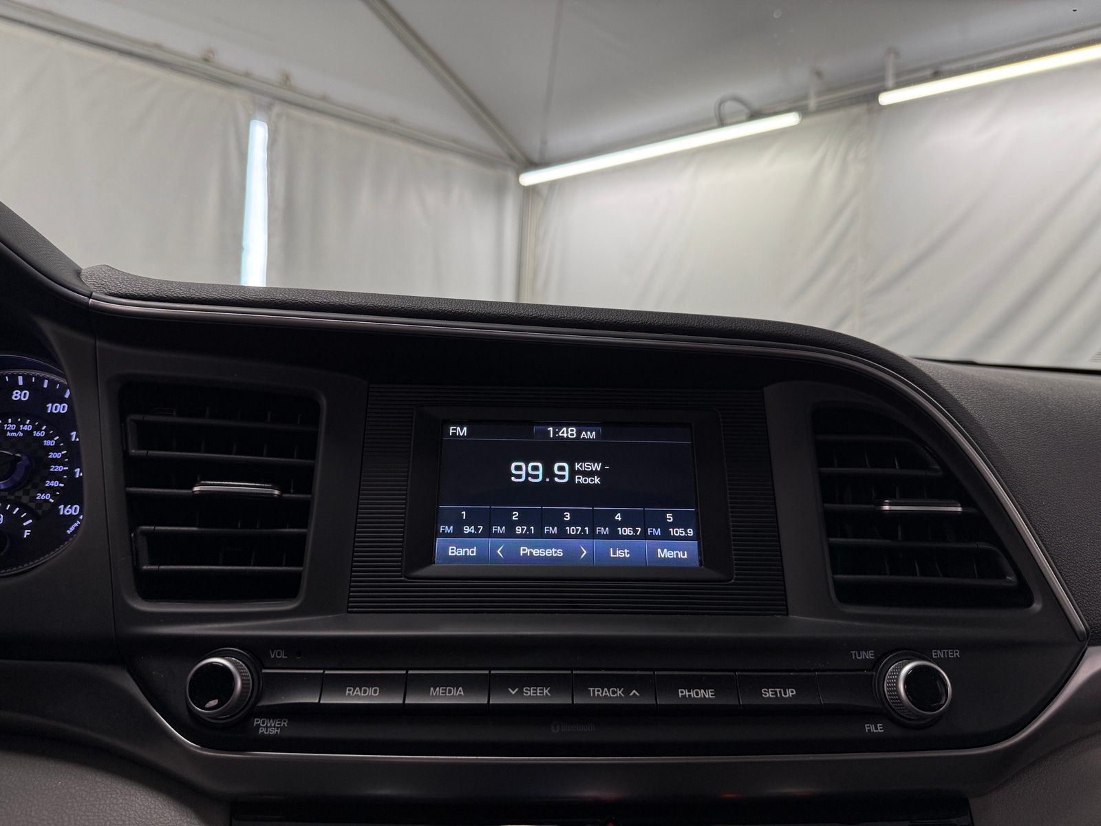 Thumbnail: 2020 Hyundai Elantra - 4