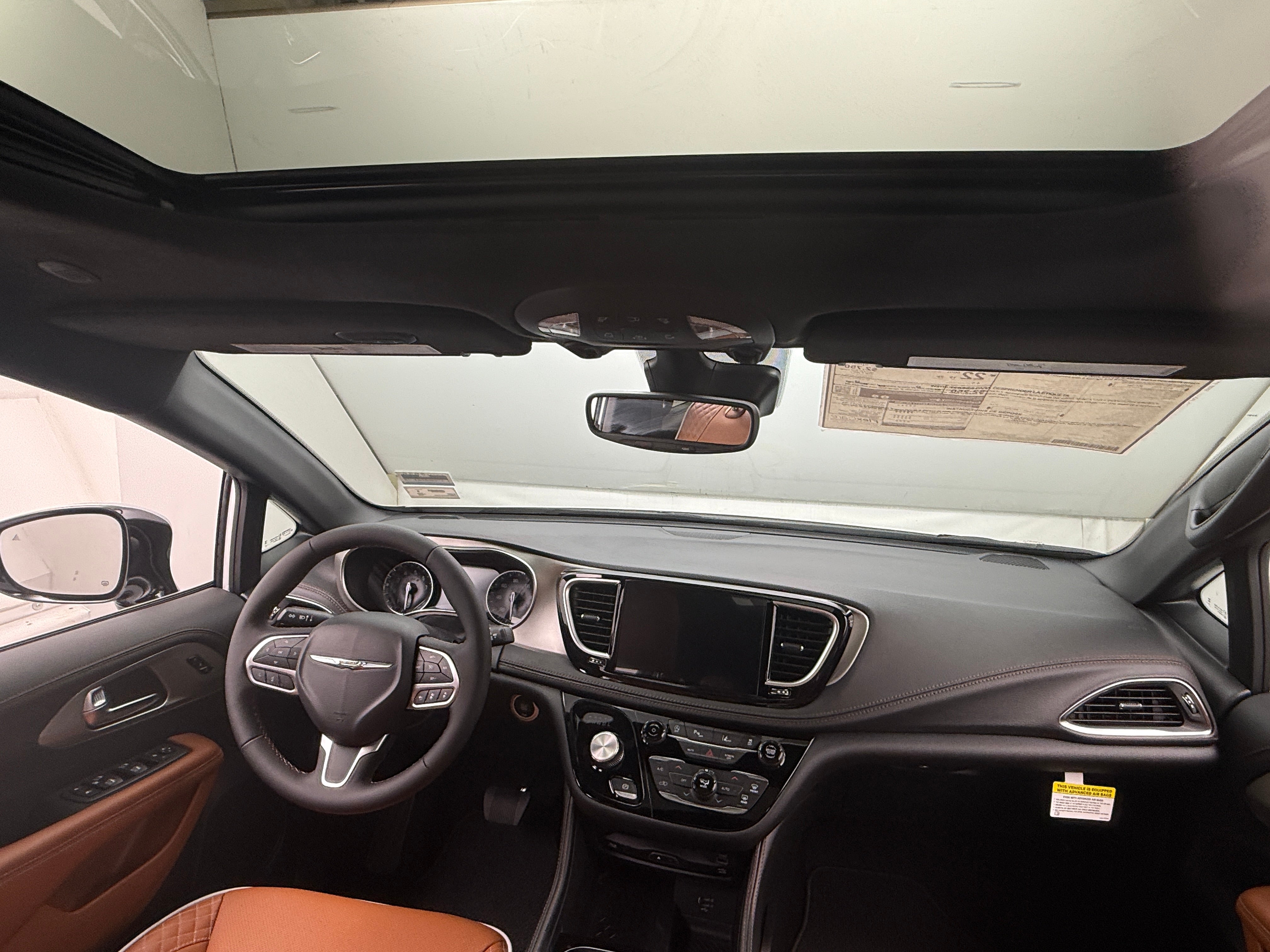 2026 Chrysler Pacifica Pinnacle - Photo 5