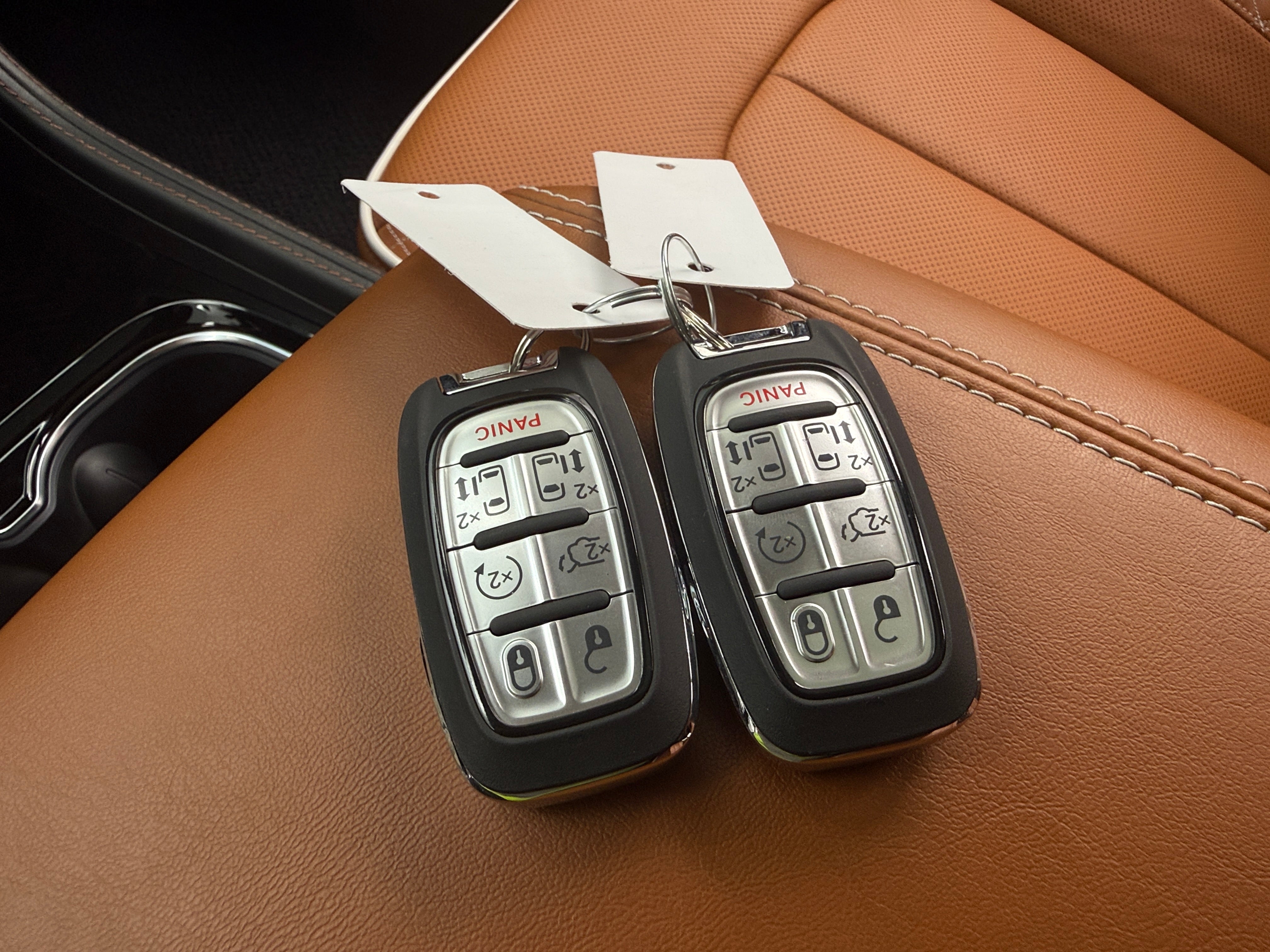 2026 Chrysler Pacifica Pinnacle - Photo 15