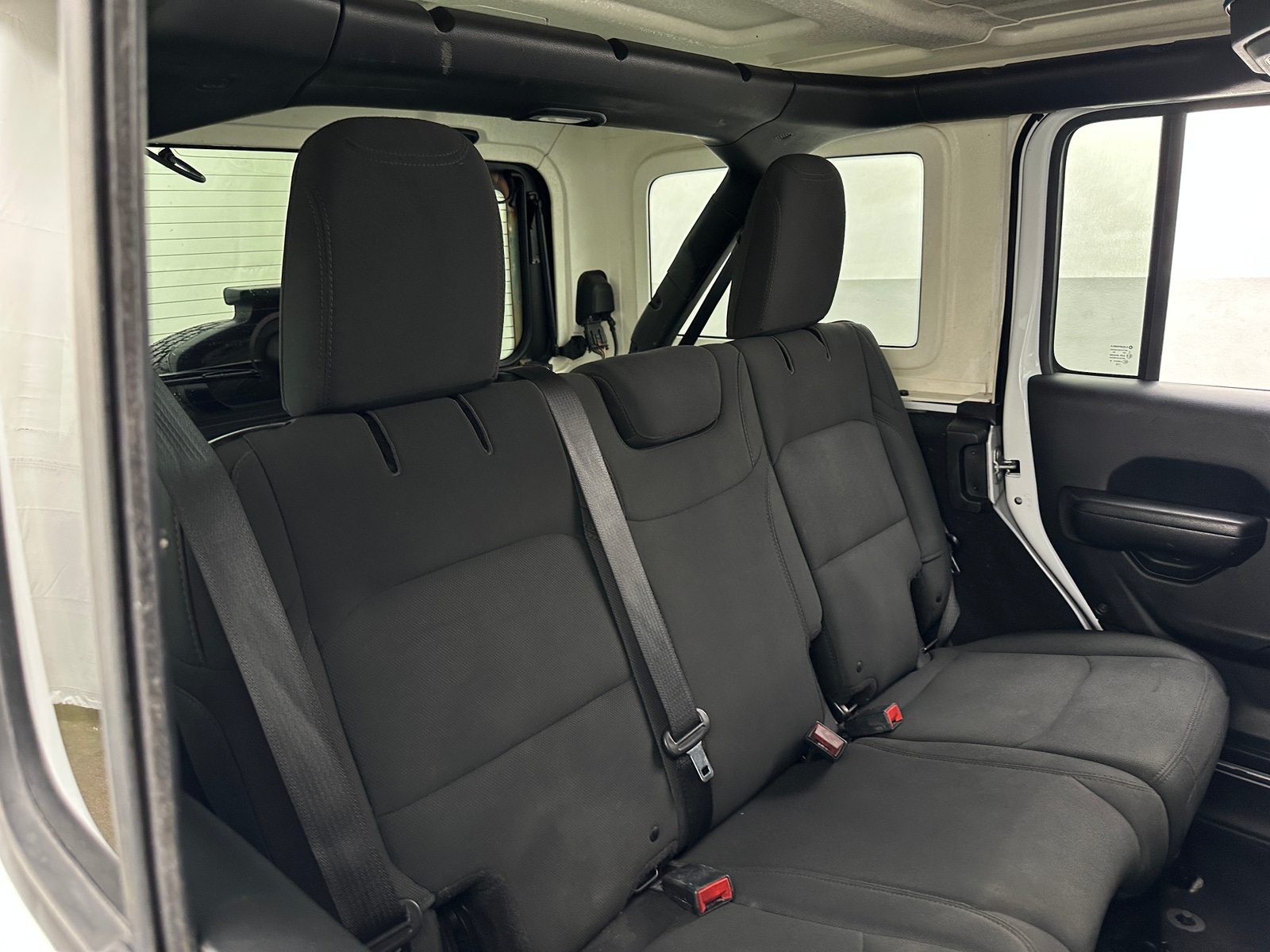 Thumbnail: 2018 Jeep Wrangler - 6