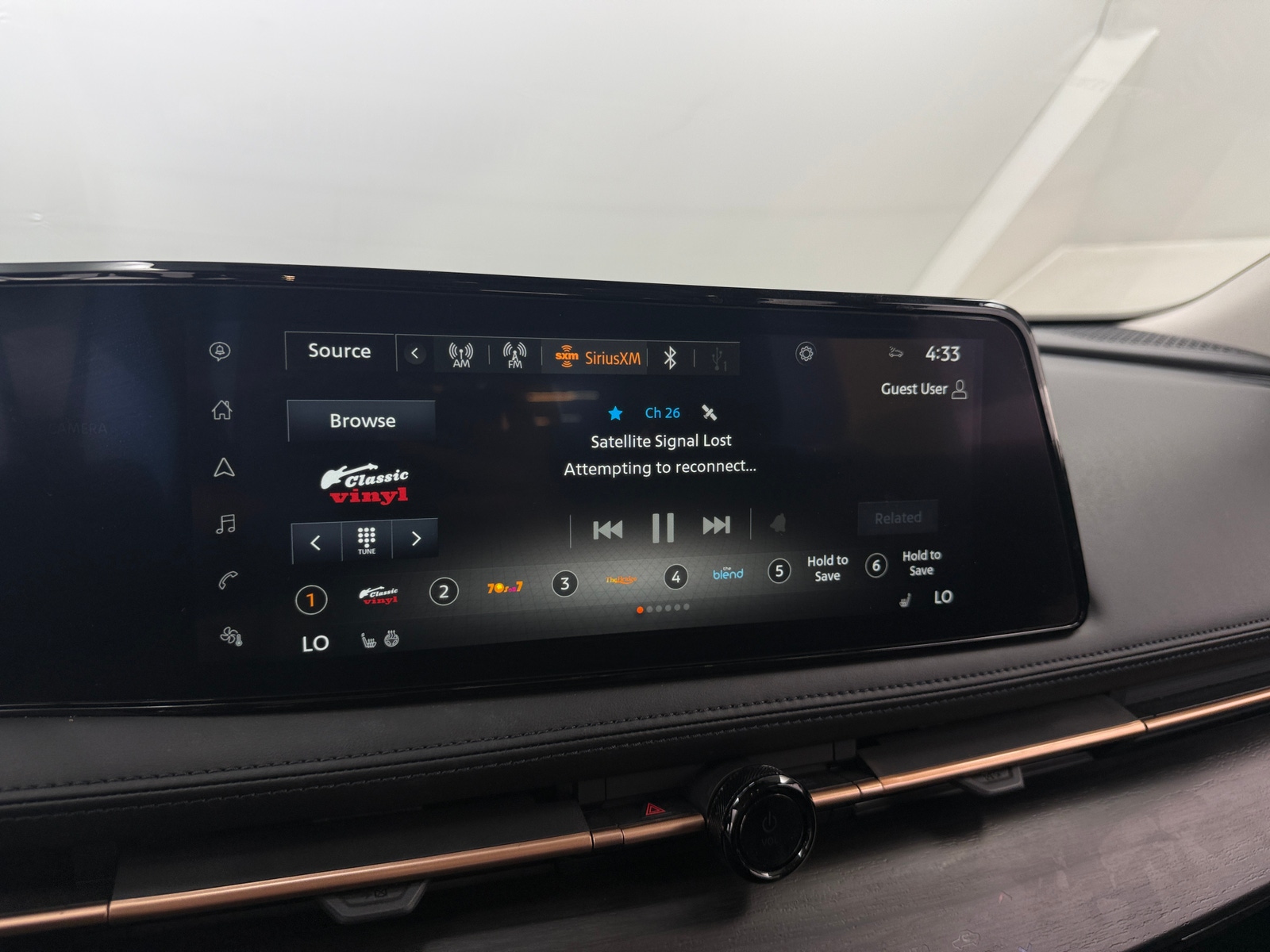 Thumbnail: 2023 Nissan Ariya - 3