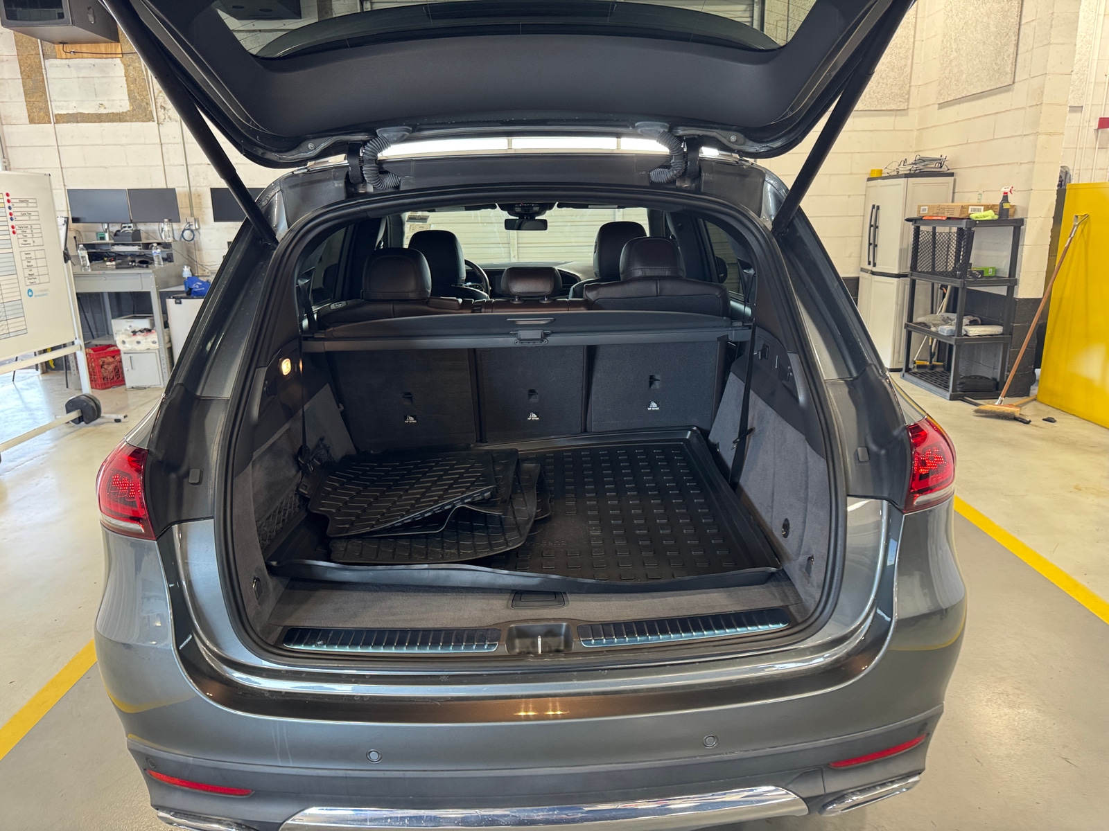 Thumbnail: 2020 Mercedes-Benz GLE - 6