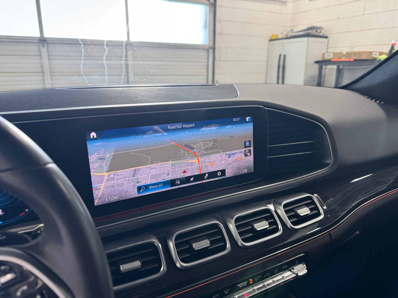 Thumbnail: 2020 Mercedes-Benz GLE - 3