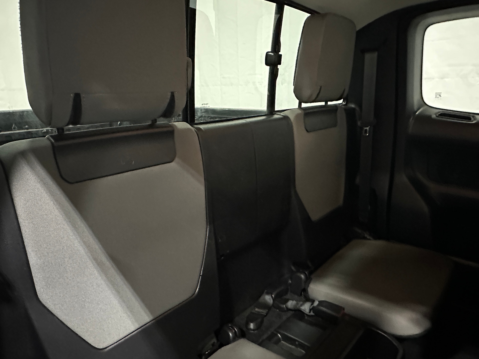 Thumbnail: 2022 Toyota Tacoma - 6