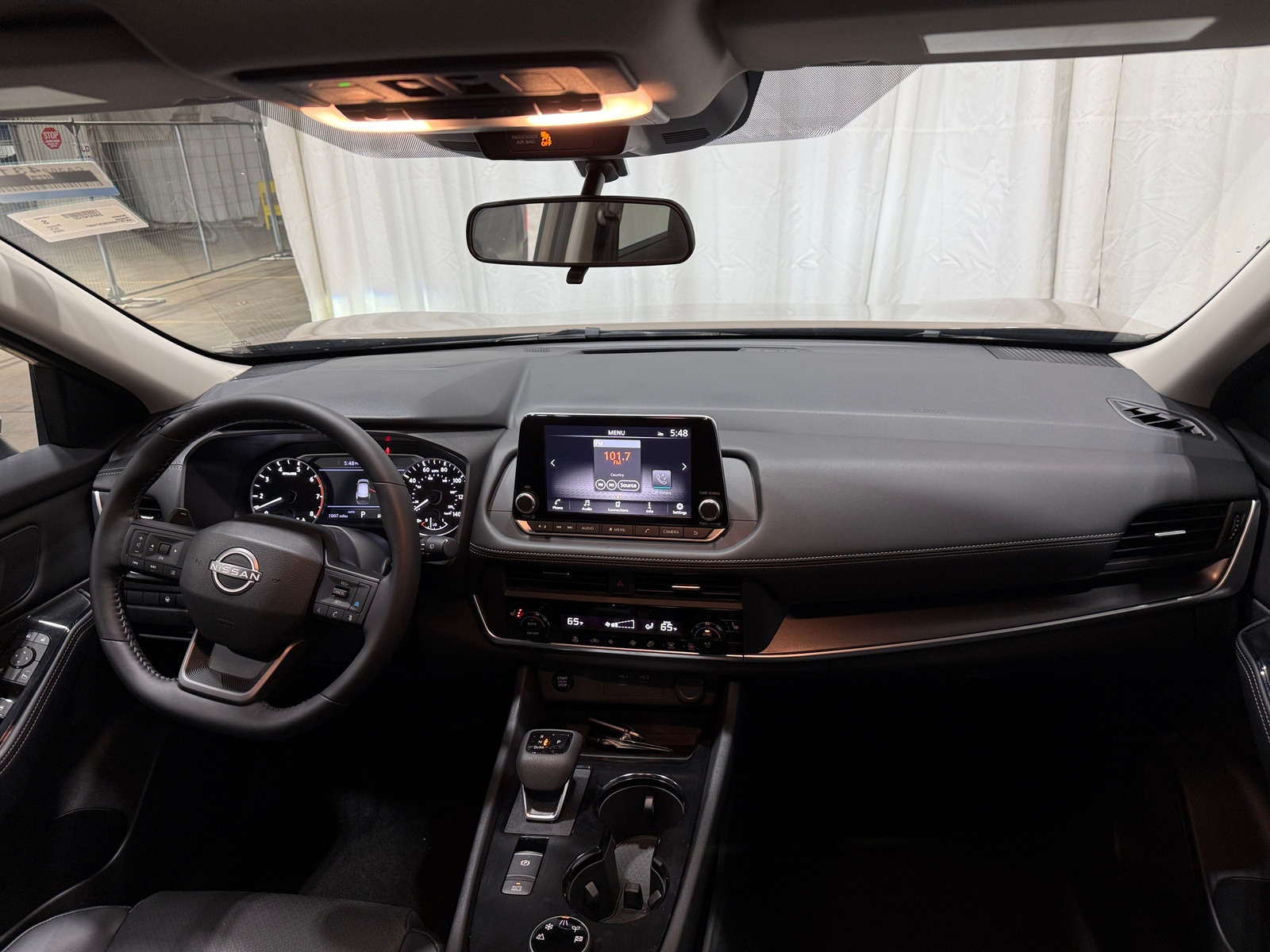 Thumbnail: 2025 Nissan Rogue - 3