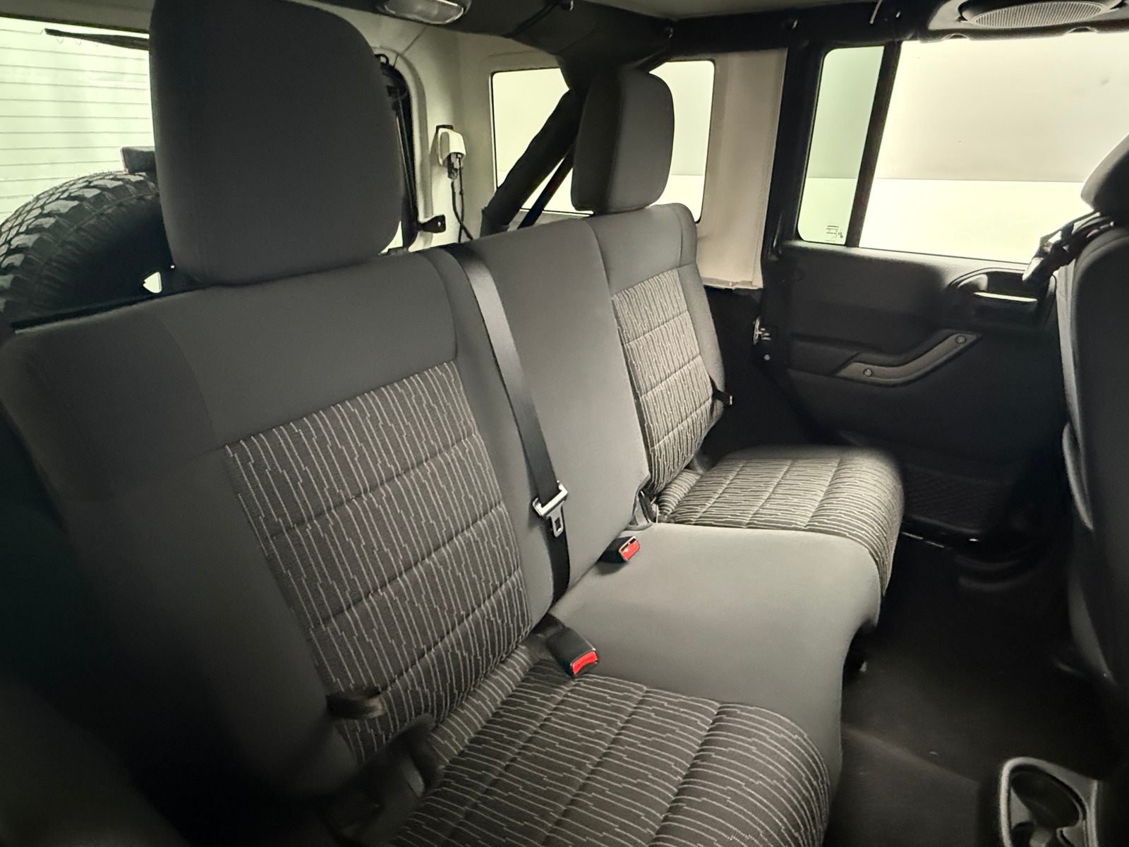 Thumbnail: 2012 Jeep Wrangler - 6