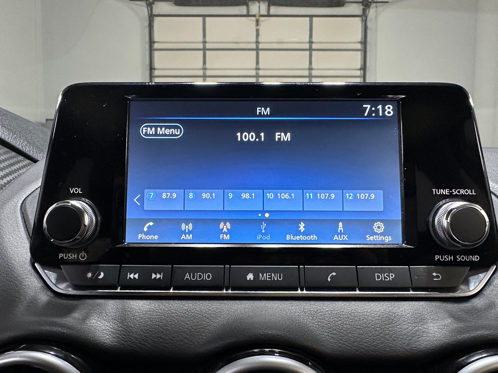 Thumbnail: 2024 Nissan Sentra - 4