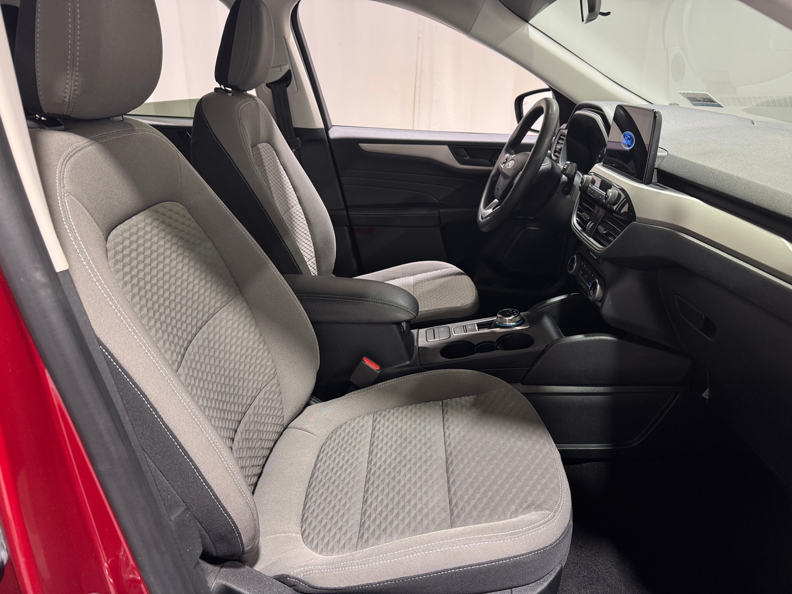 Thumbnail: 2022 Ford Escape - 2