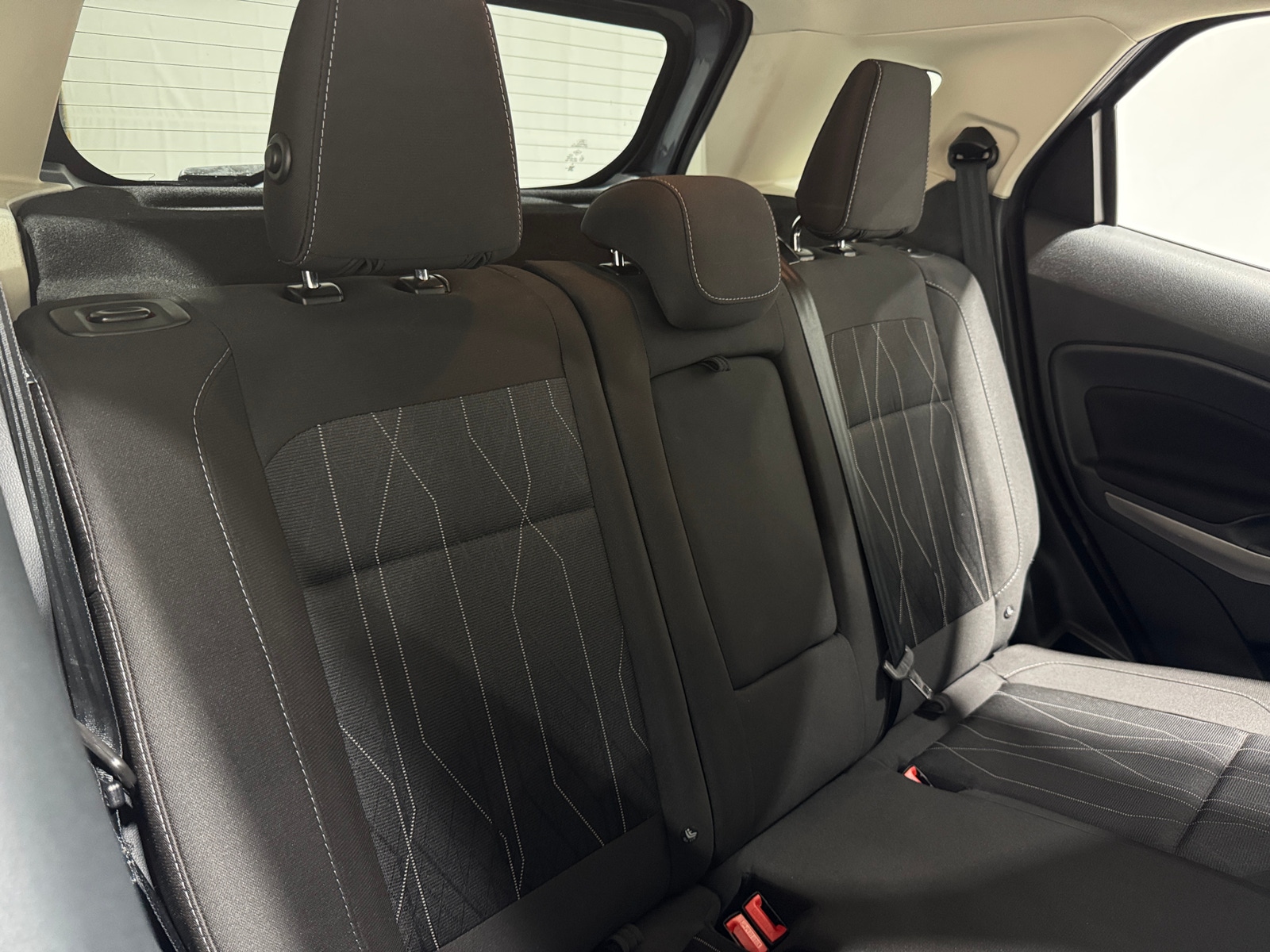 Thumbnail: 2019 Ford EcoSport - 6