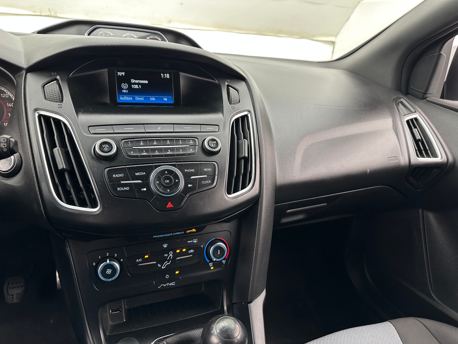 Thumbnail: 2018 Ford Focus - 4