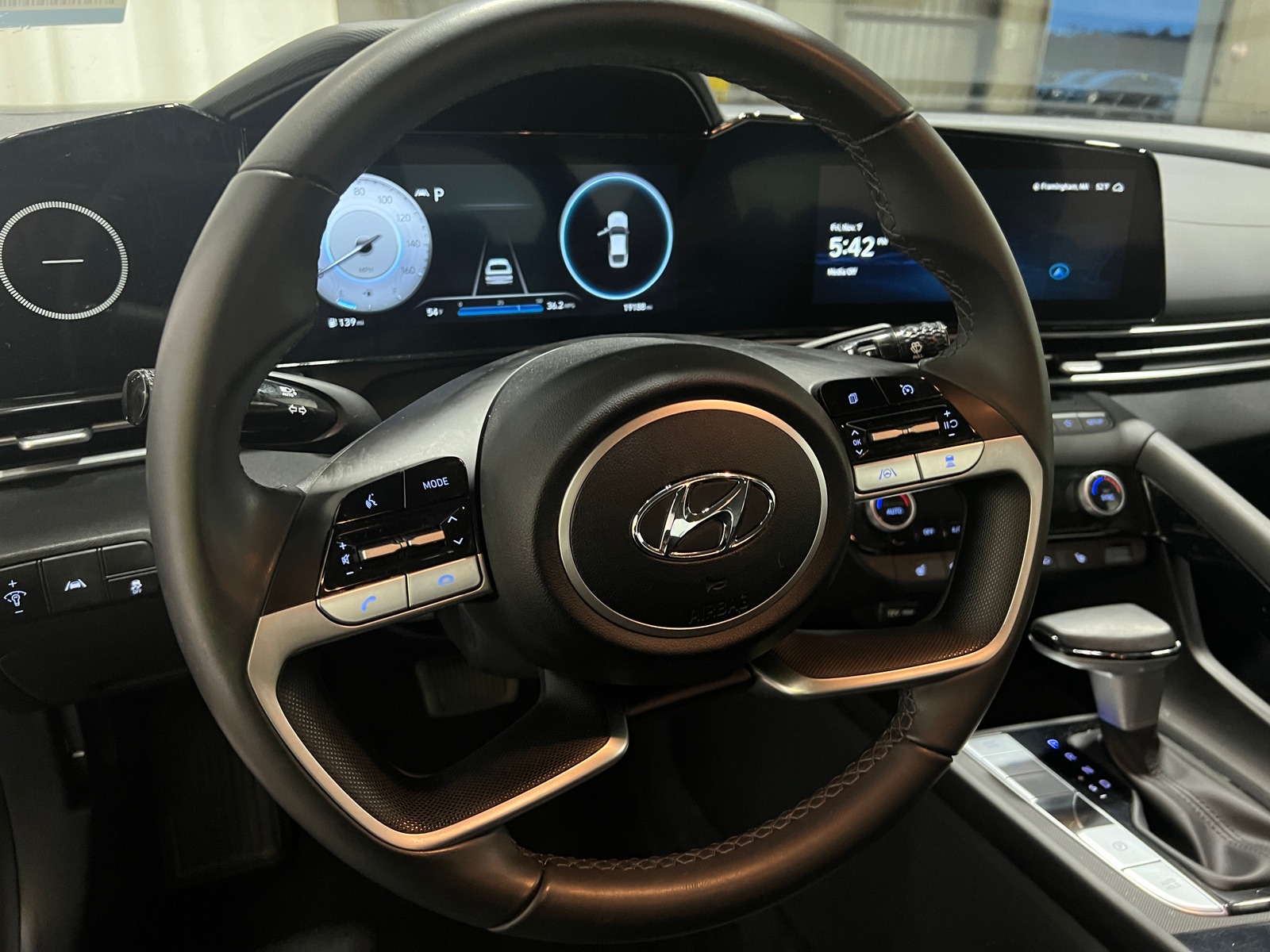 Thumbnail: 2023 Hyundai Elantra - 5