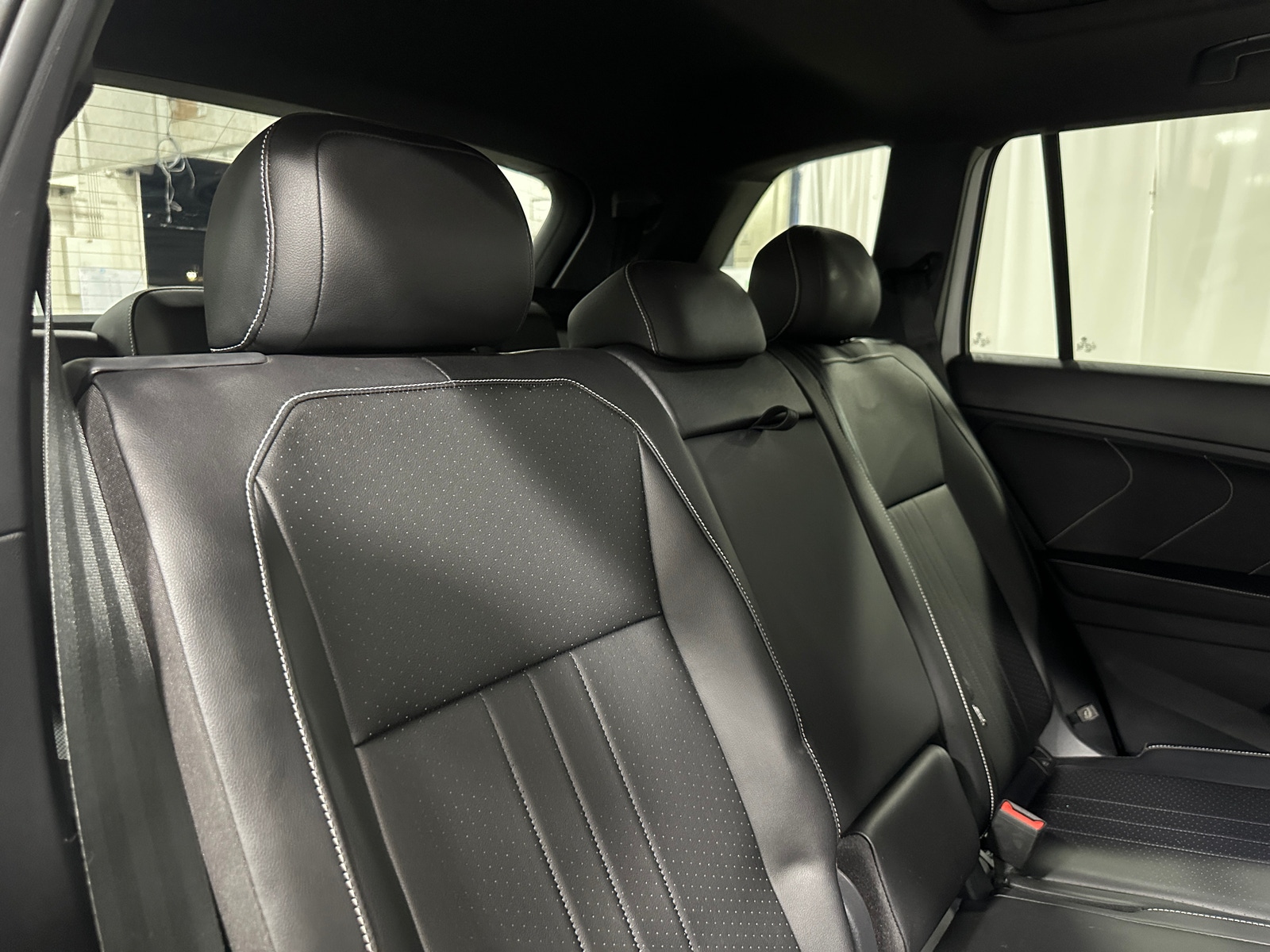 Thumbnail: 2024 Volkswagen Tiguan - 5