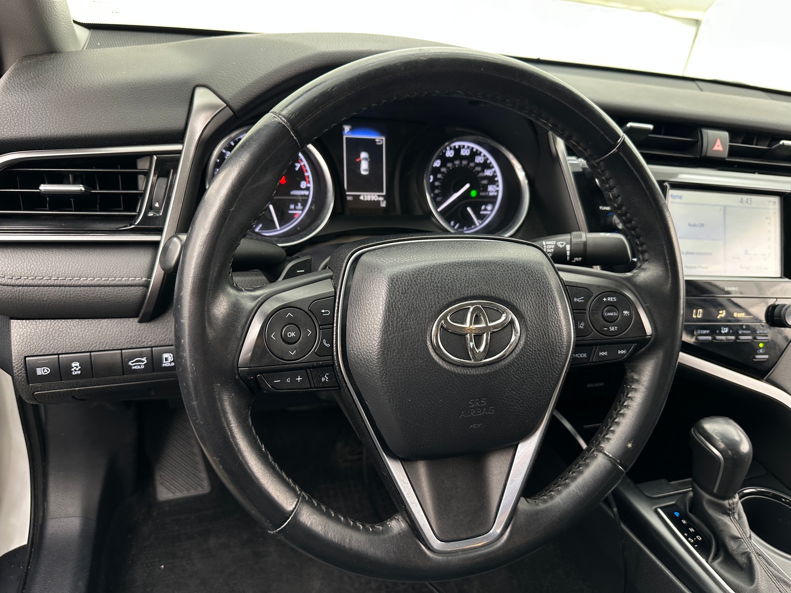 Thumbnail: 2020 Toyota Camry - 4