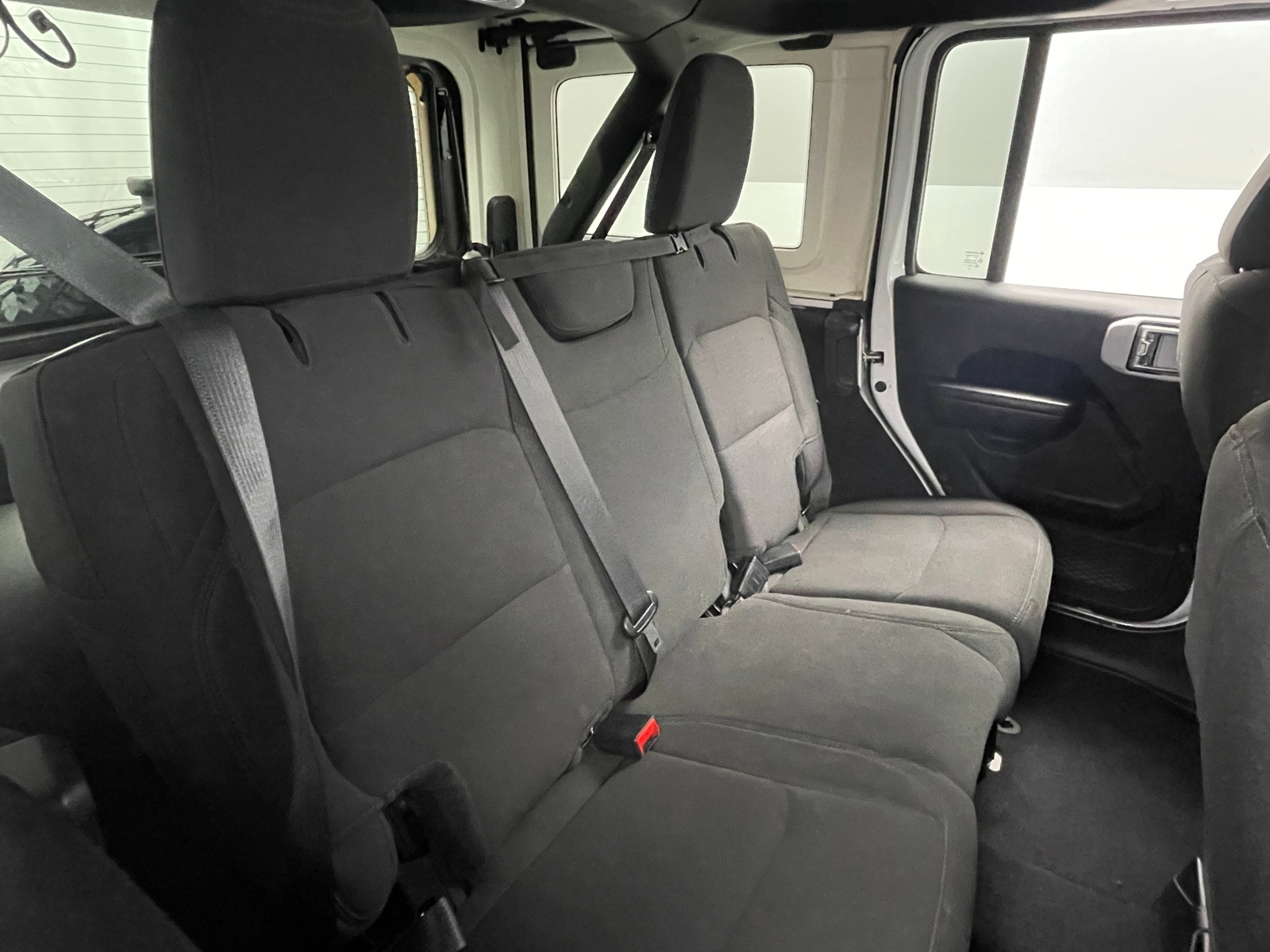 Thumbnail: 2022 Jeep Wrangler - 6